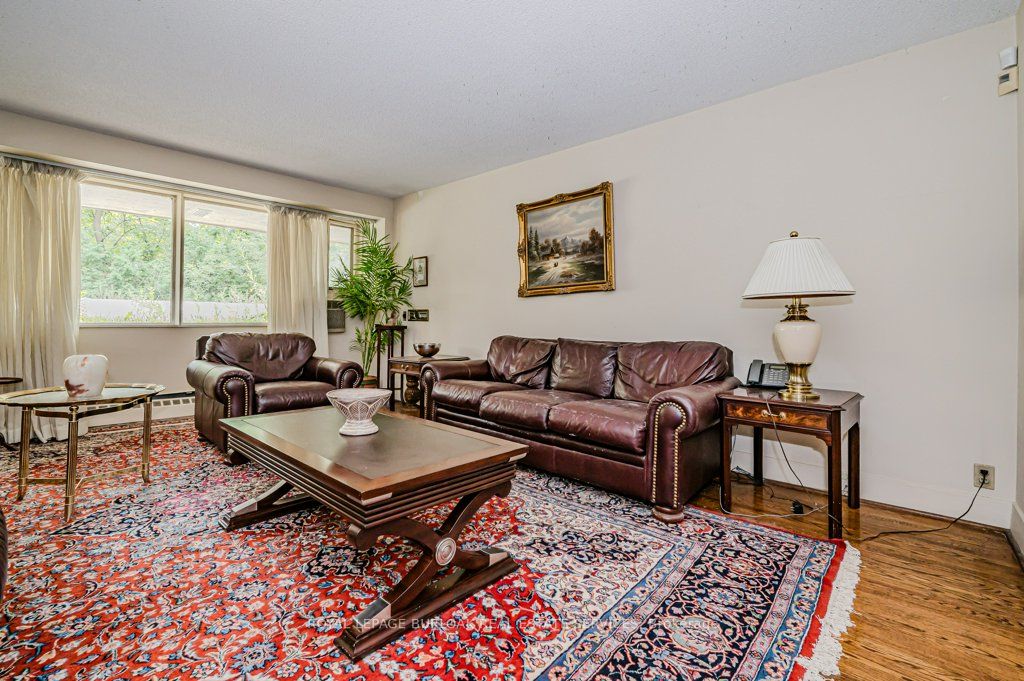 3 Edgehill Road