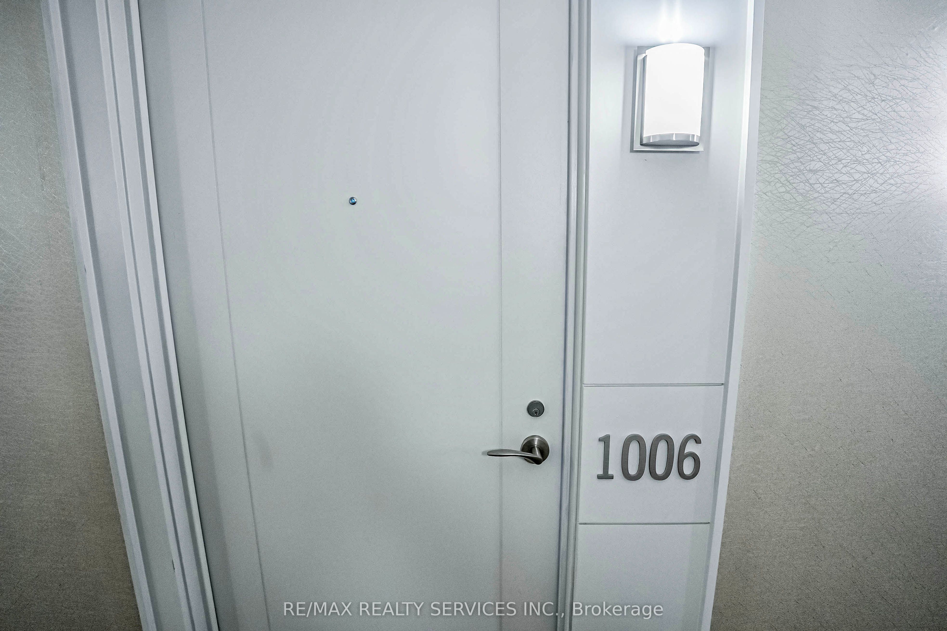 3091 Dufferin Street, #1006