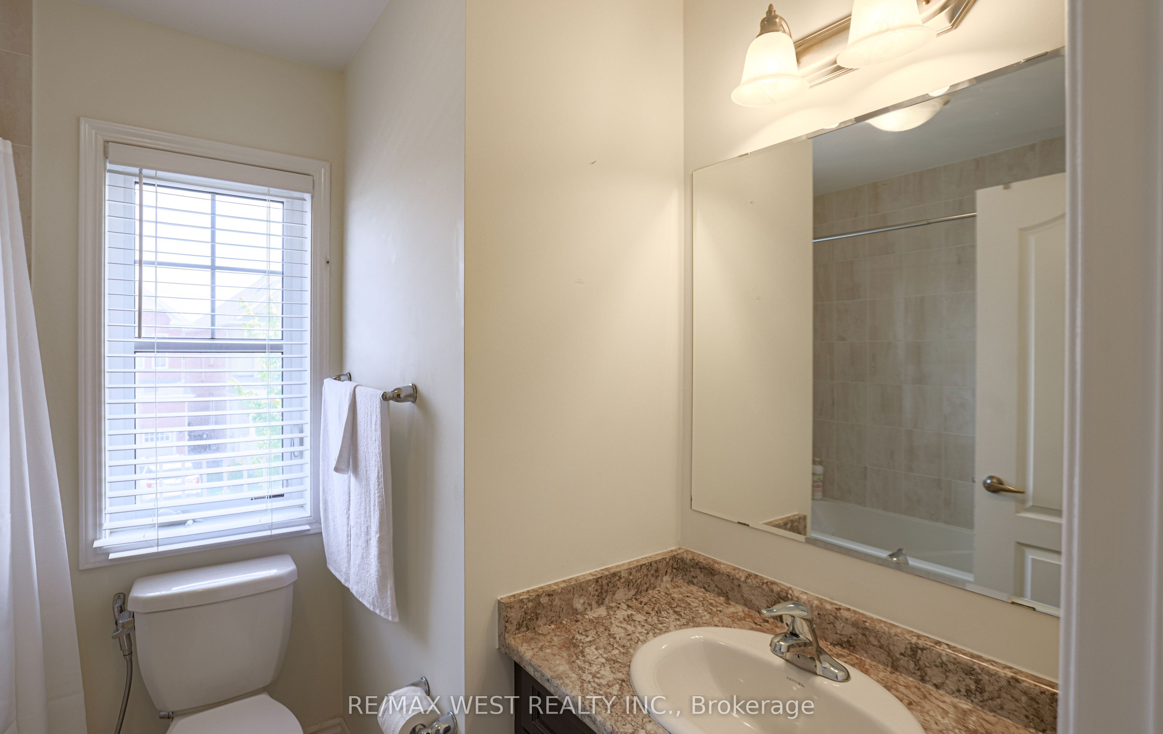 2 Redfern Street