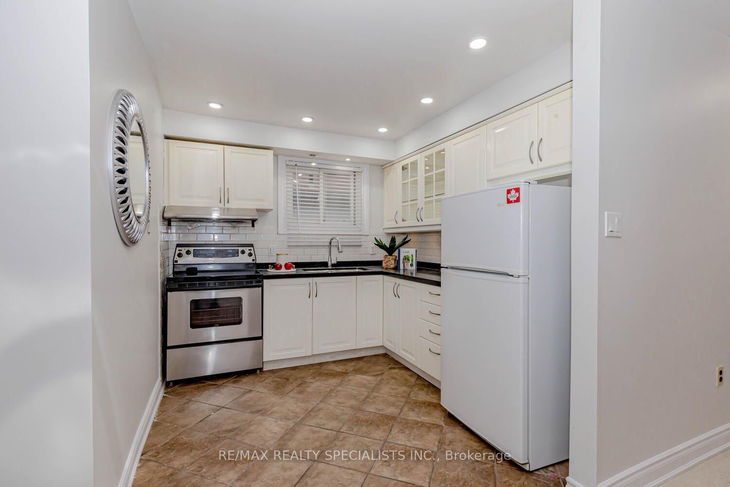 39 Seaborn Road
