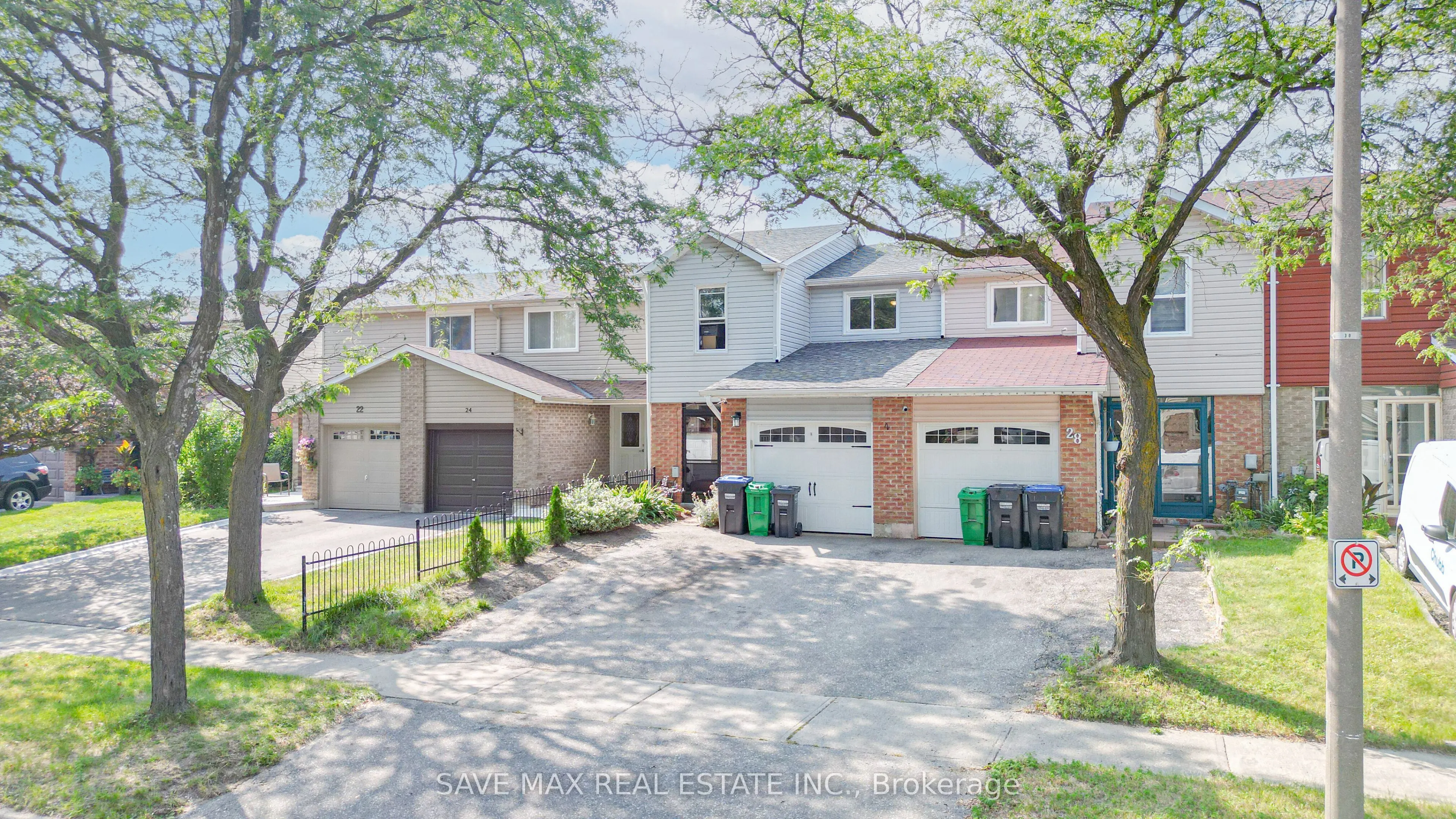26 Gilmore Drive N