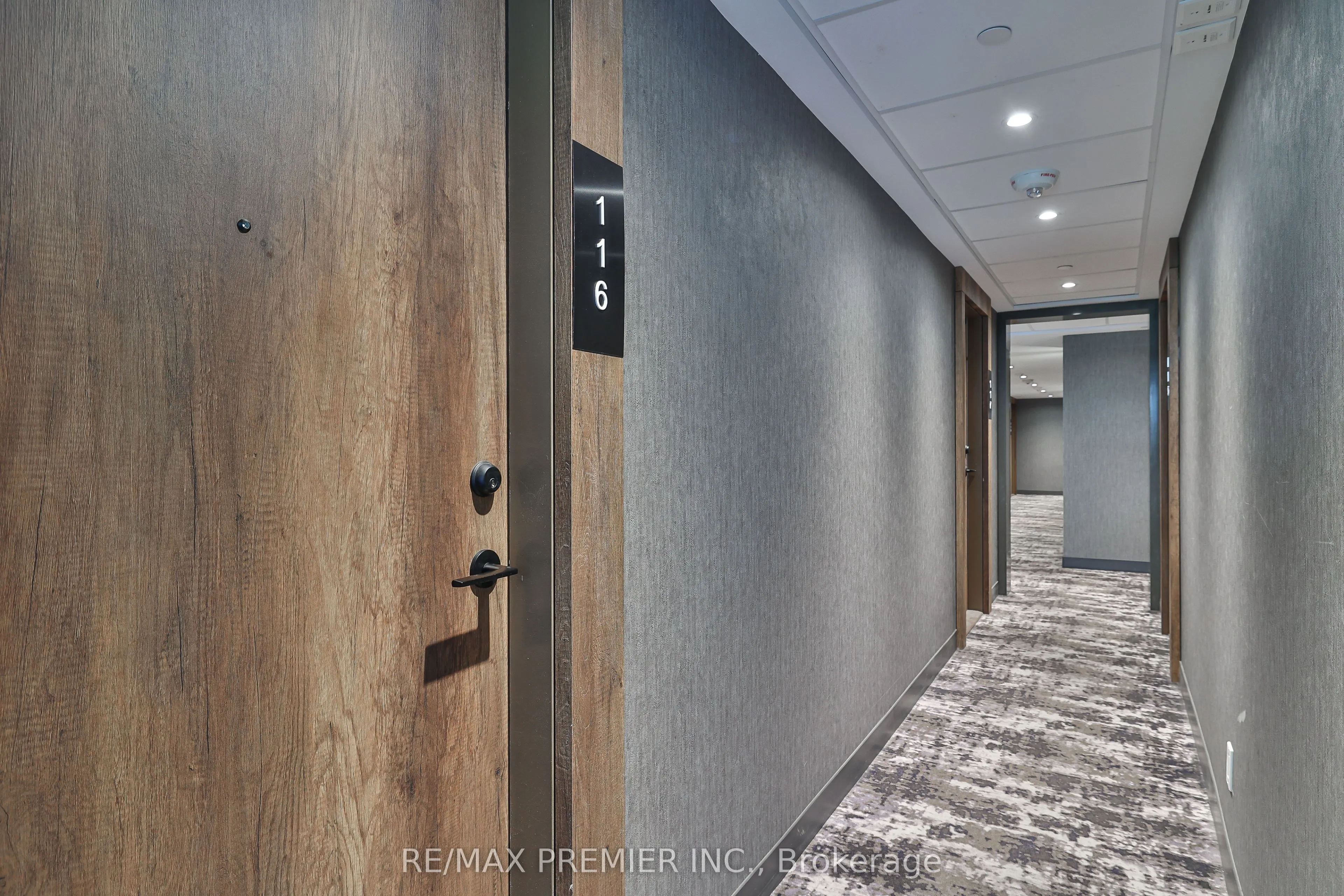 251 Manitoba Street, #116