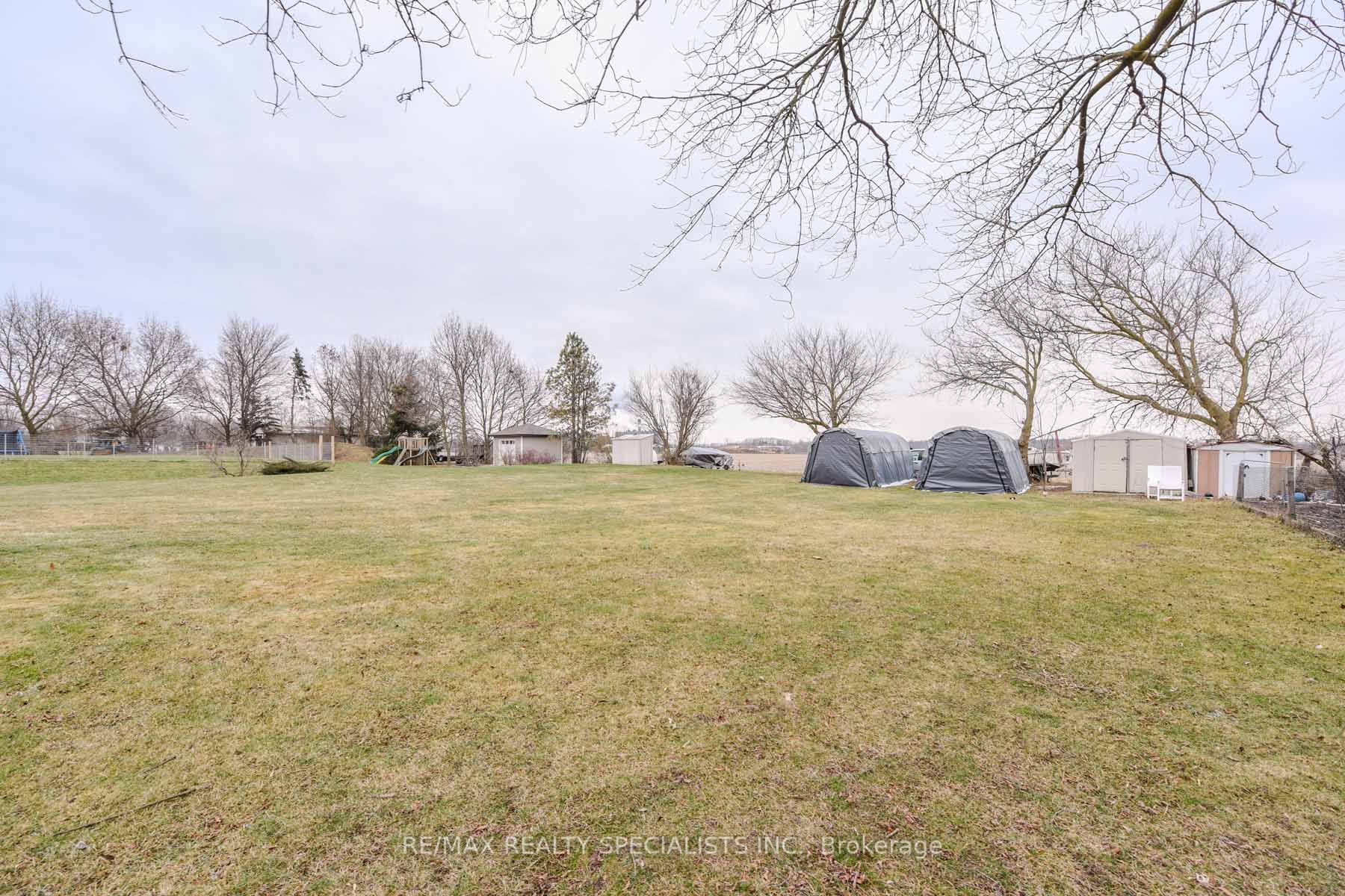 8136 Hornby Road