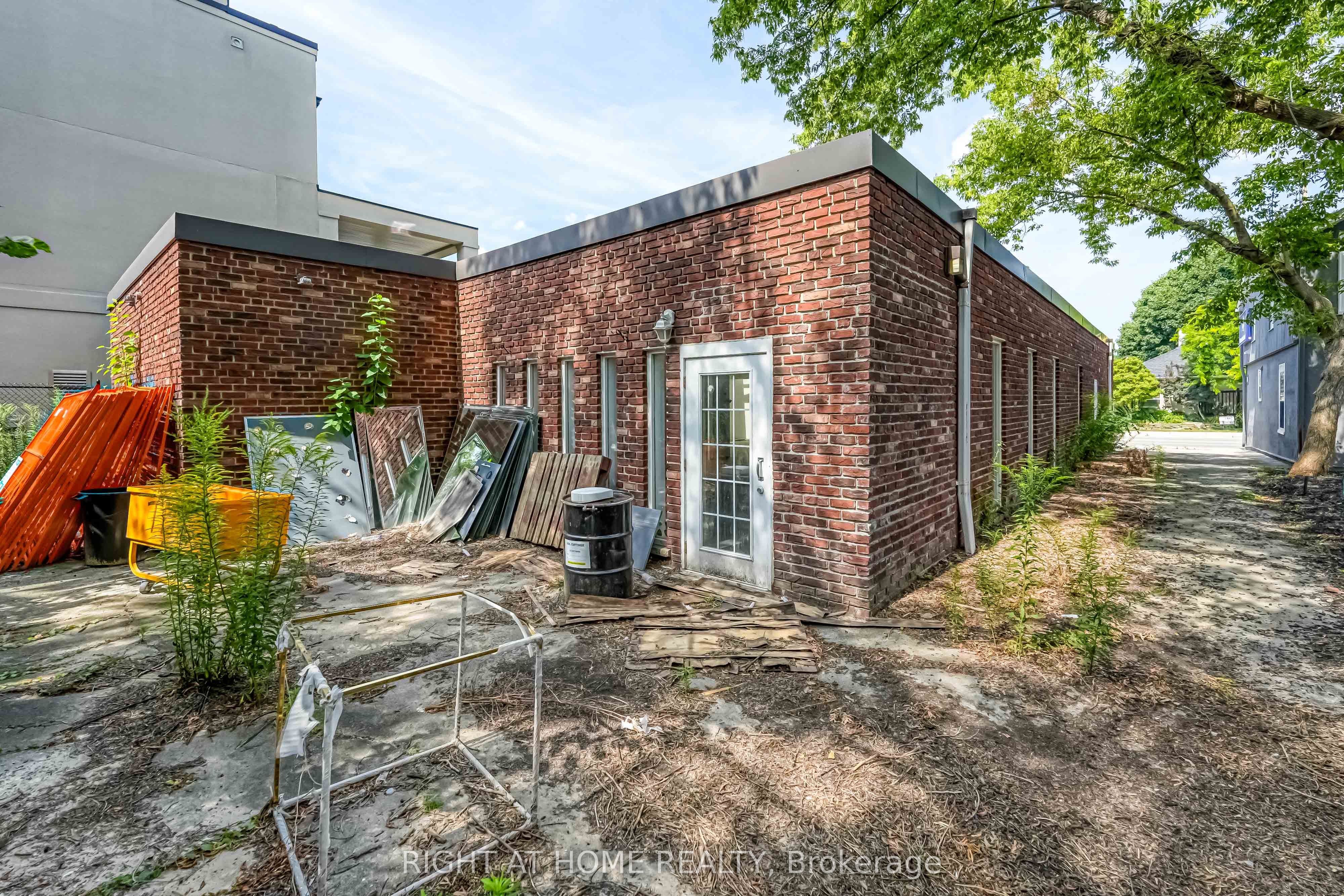 214 Randall Street