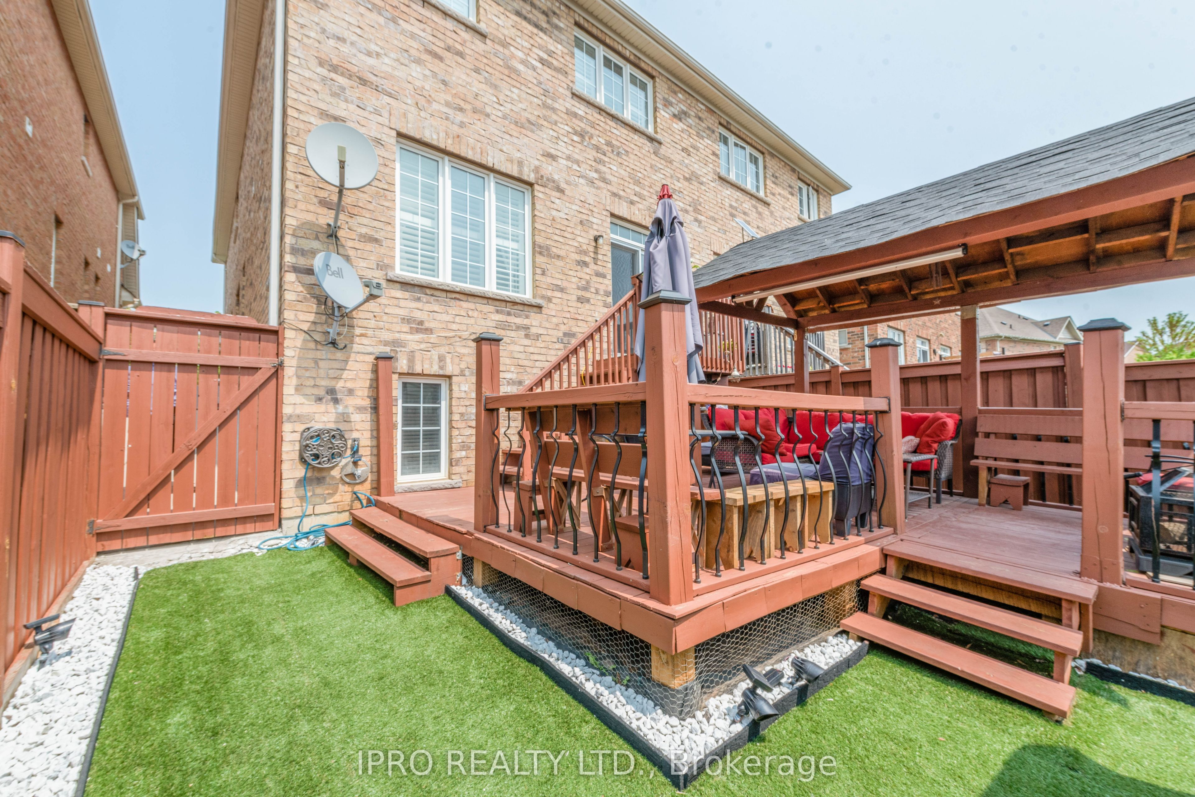 10 Tokara Avenue