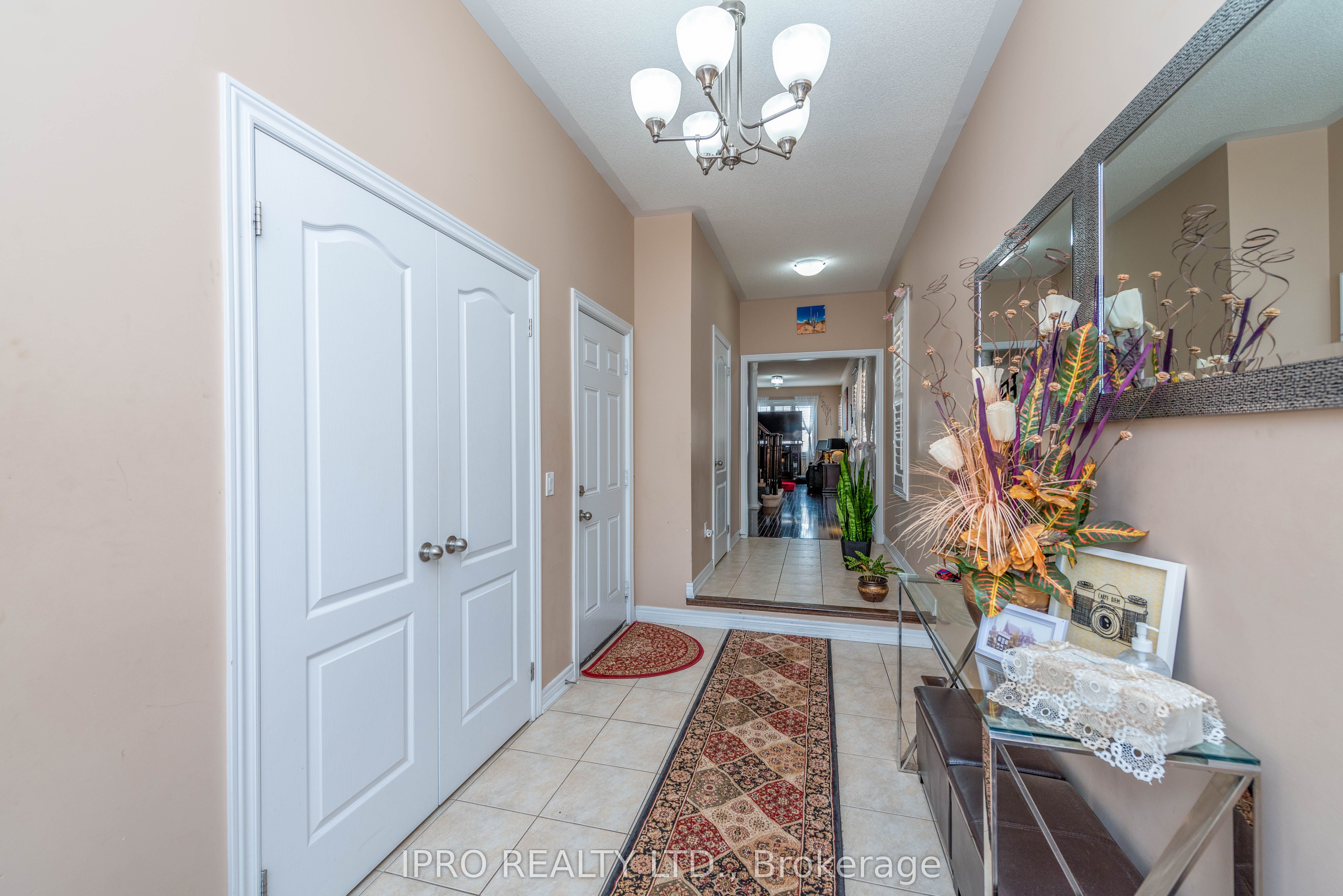 10 Tokara Avenue