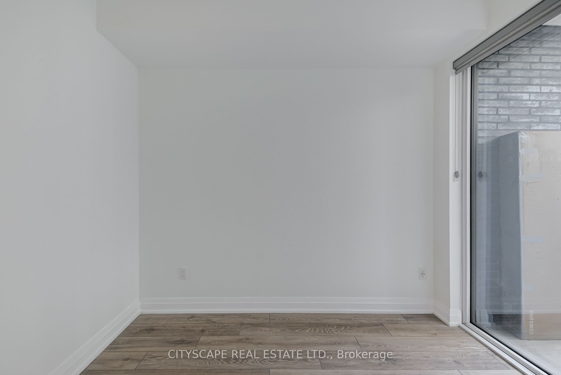 21 Park Street E #601