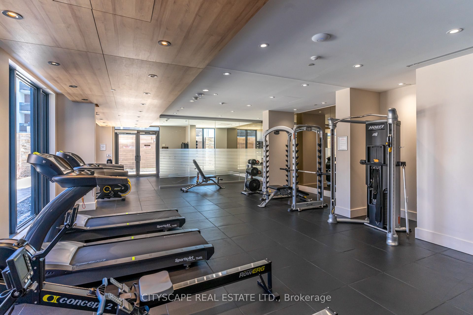 21 Park Street E #601