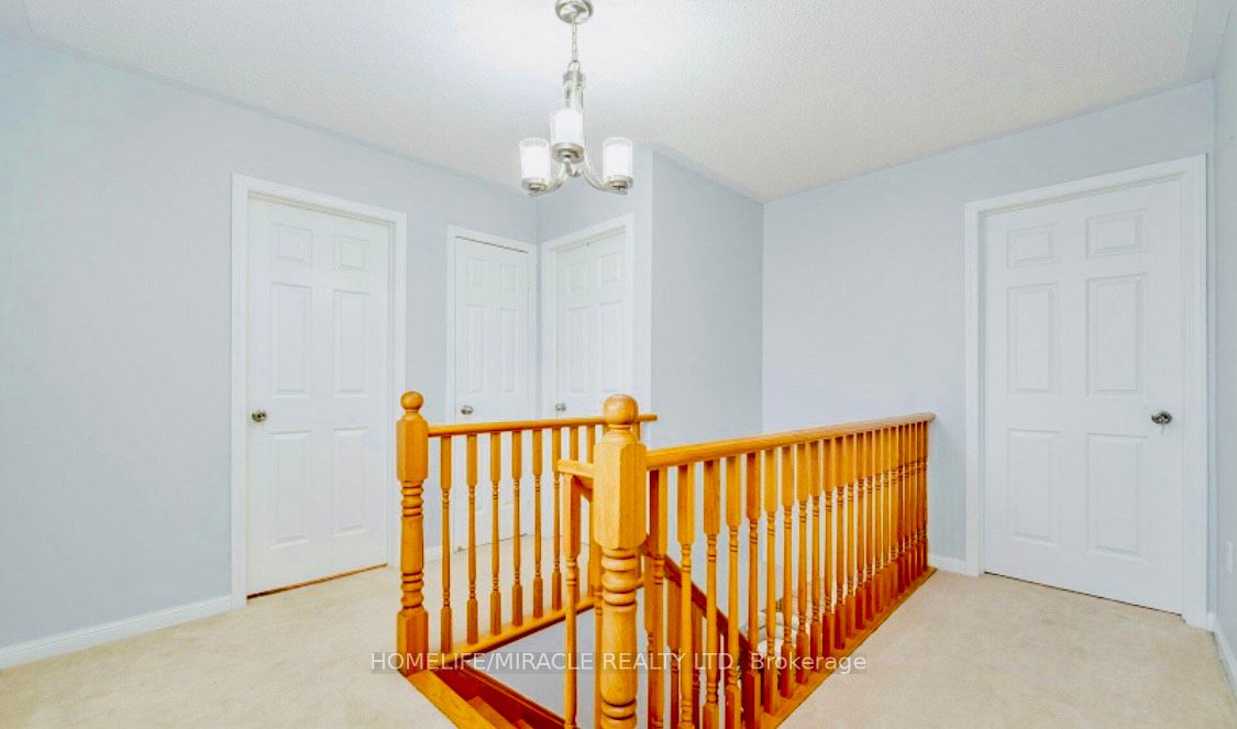 6 Mistybrook Crescent