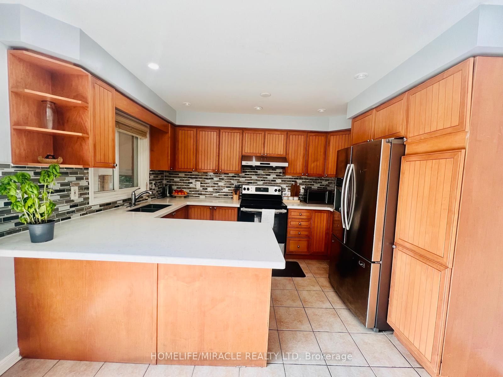 6 Mistybrook Crescent