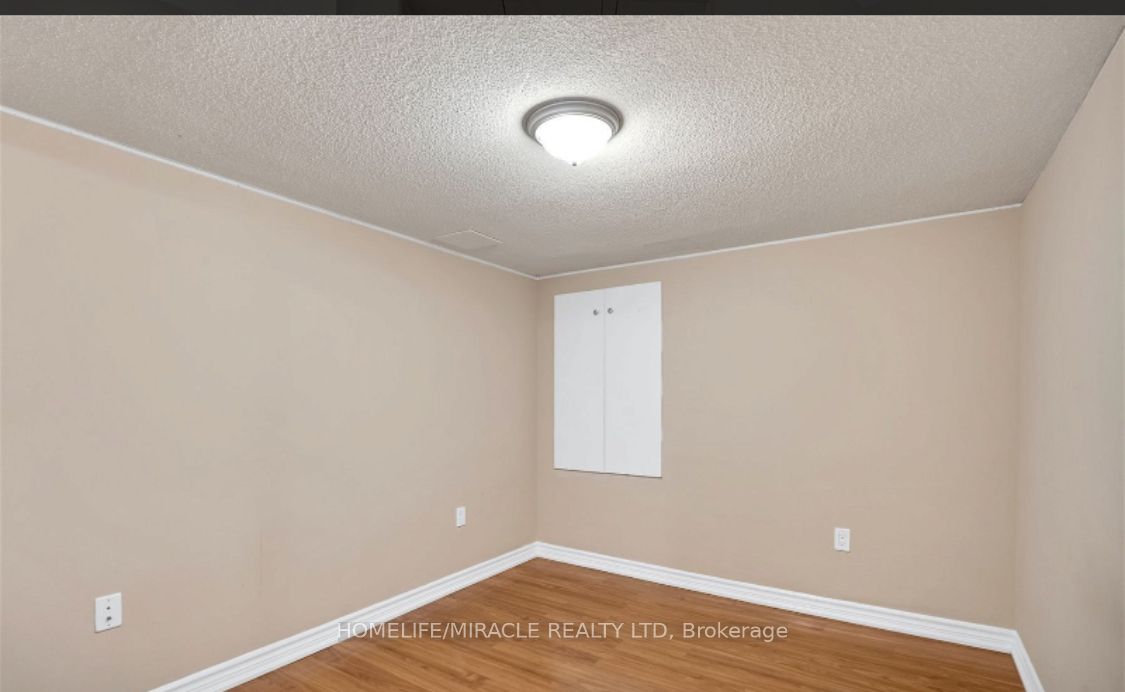 6 Mistybrook Crescent