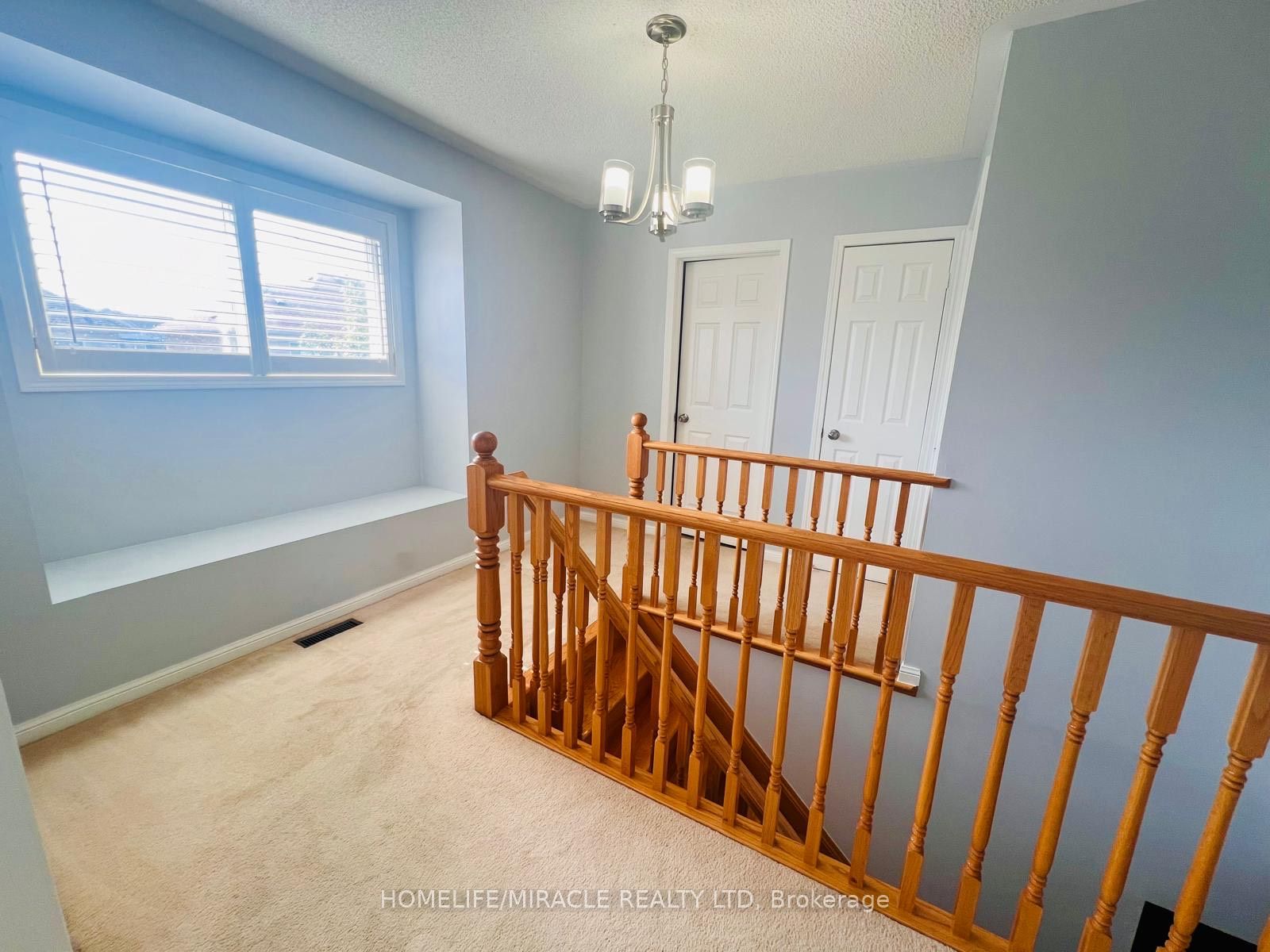 6 Mistybrook Crescent