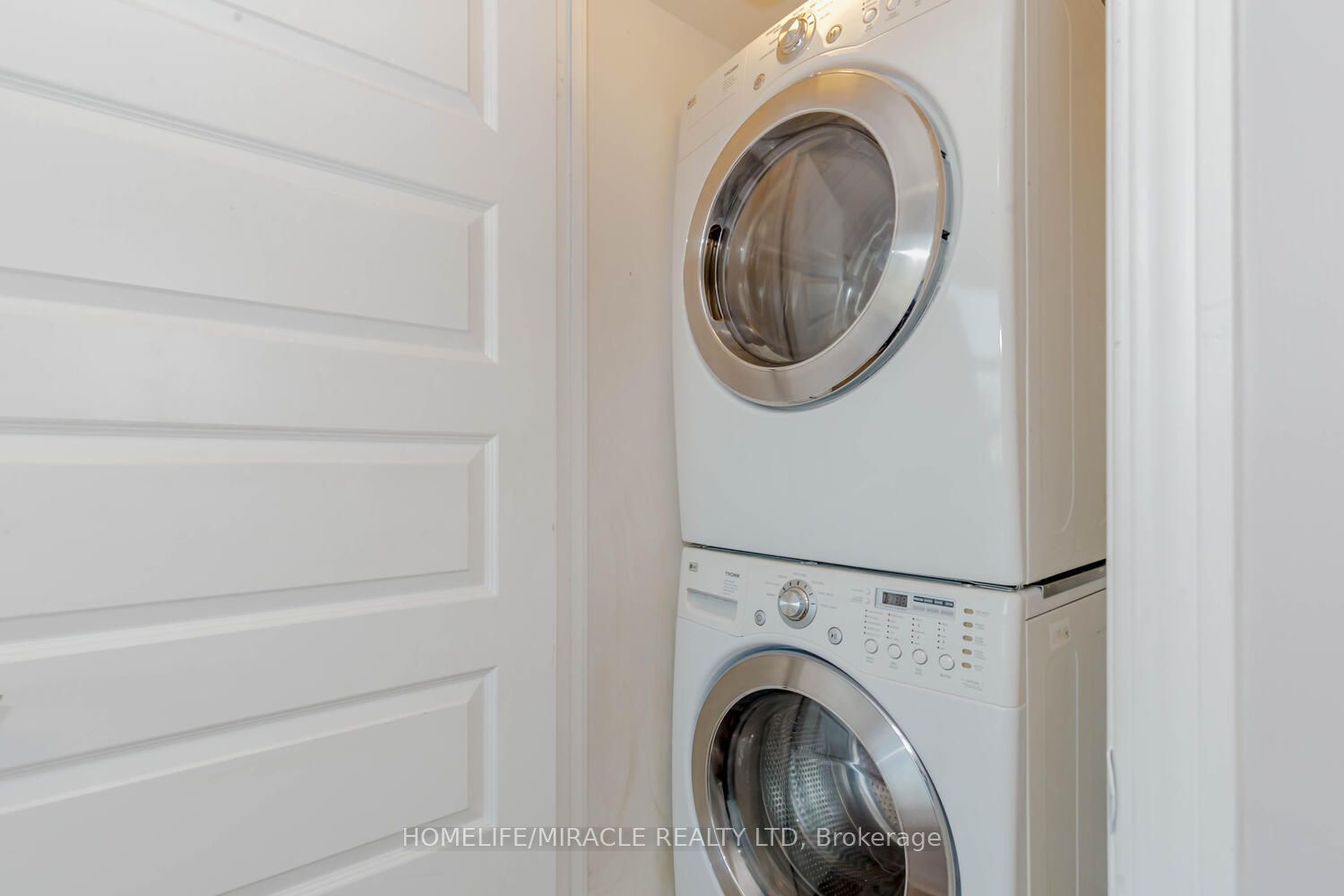 215 Queen Street E #1710