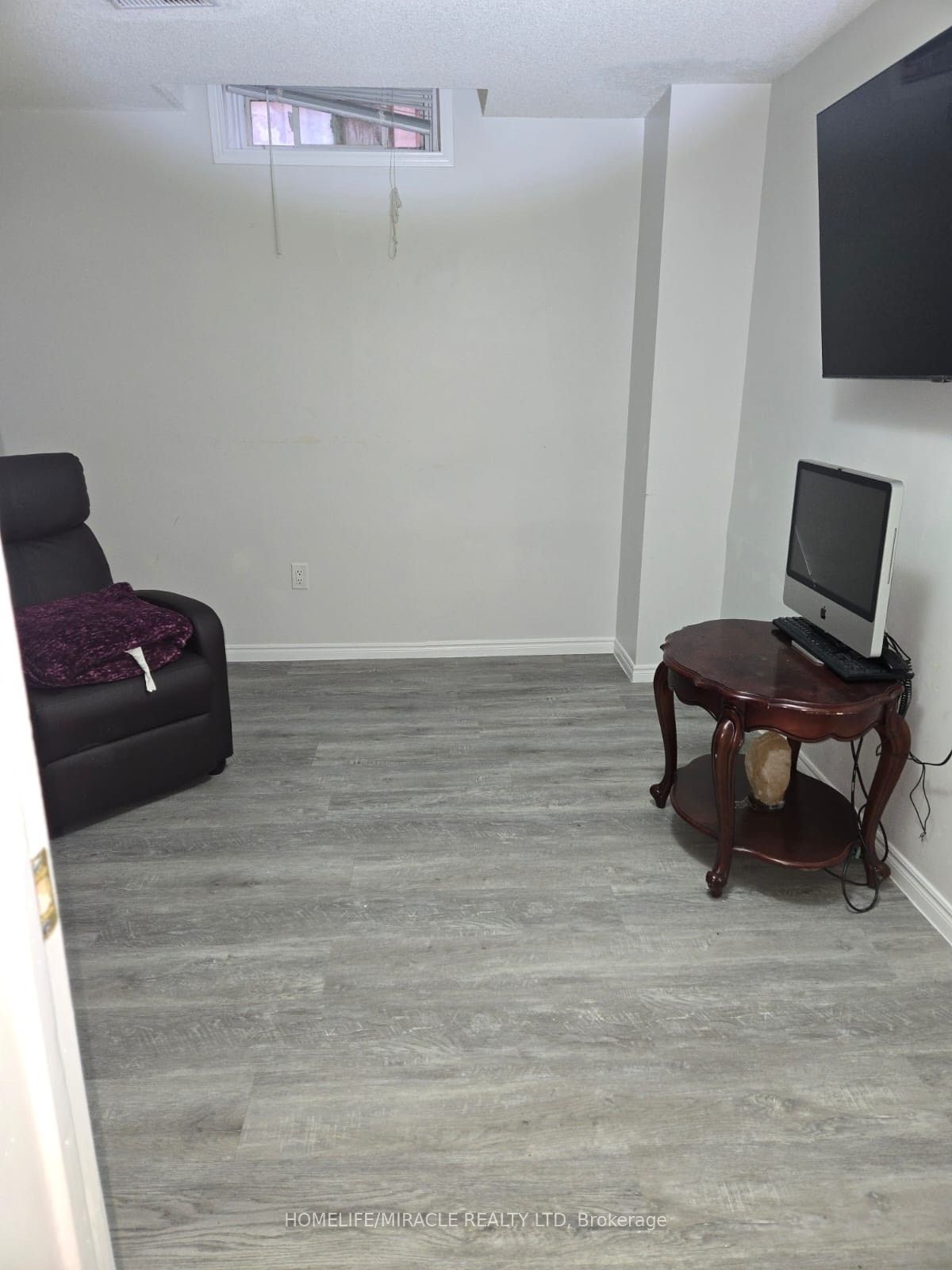 9 Tralee Street