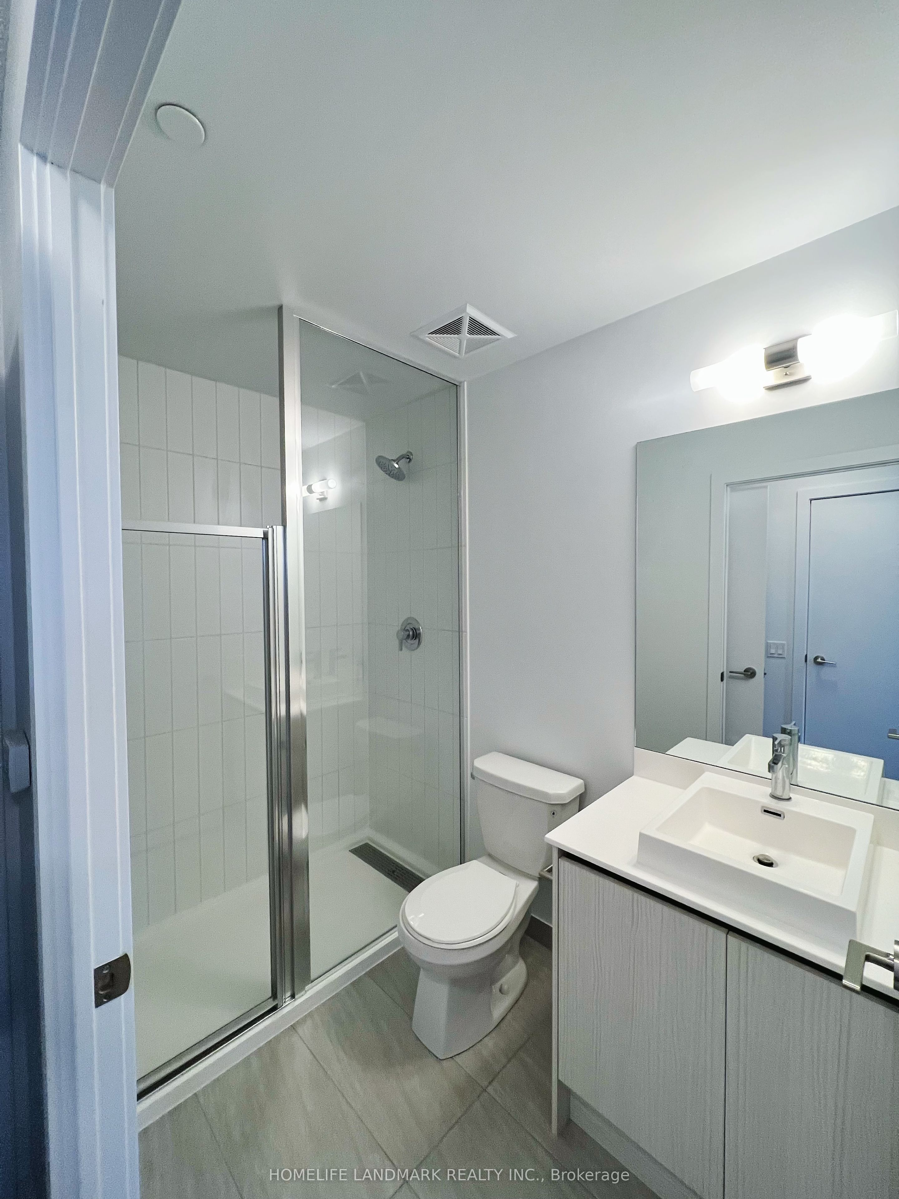 251 Manitoba Street #125