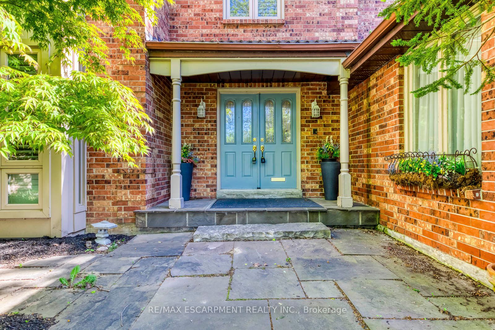 341 Acacia Court