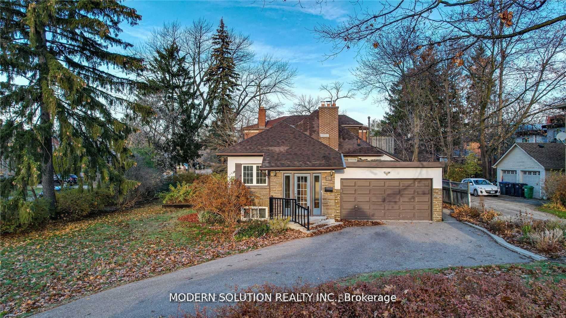 28 Forest Avenue