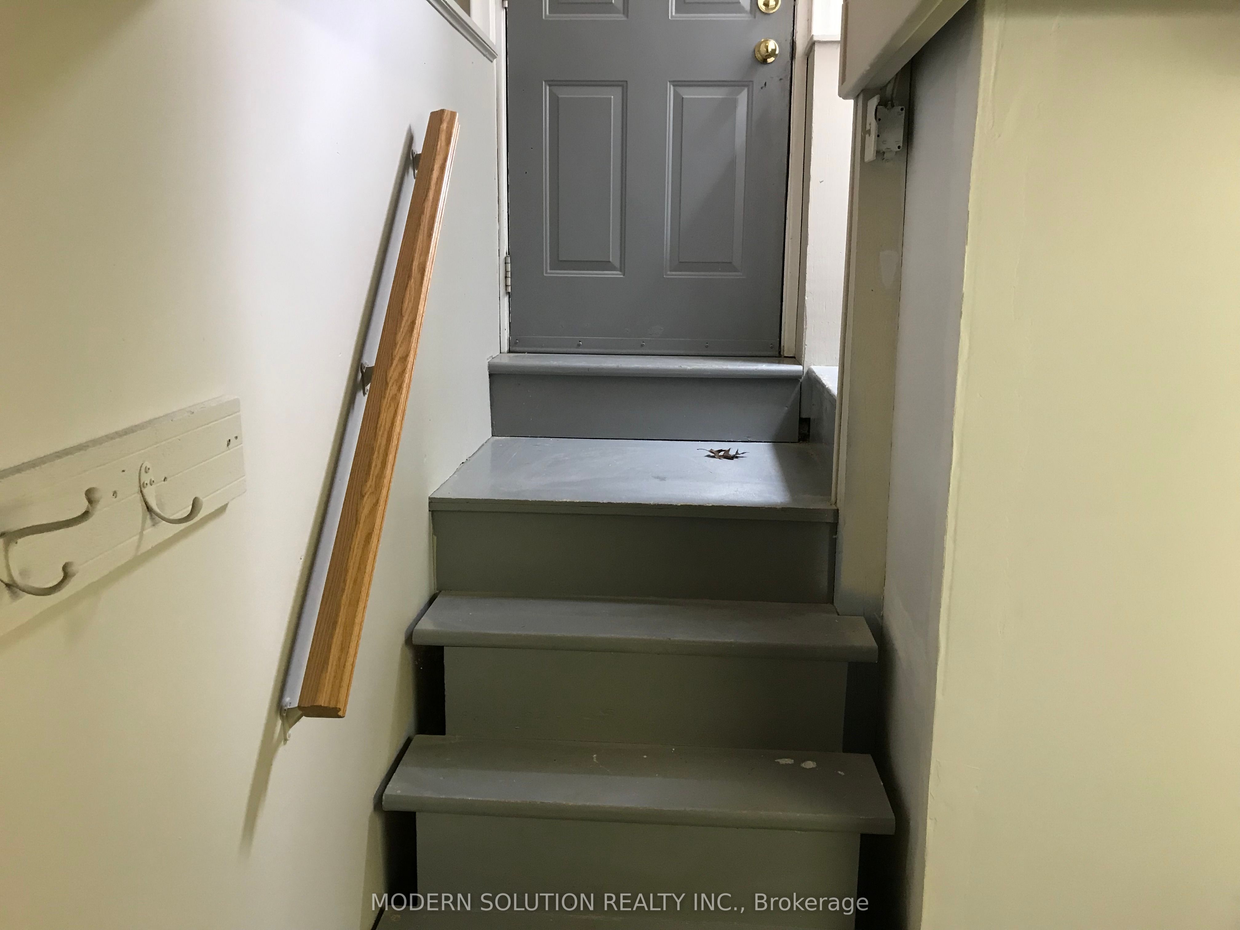 28 Forest Avenue