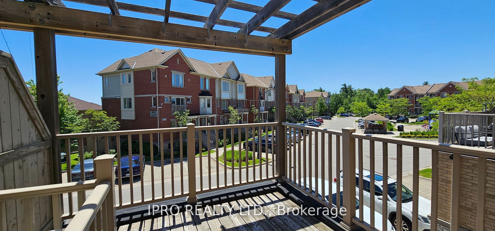 3070 Thomas Street #8