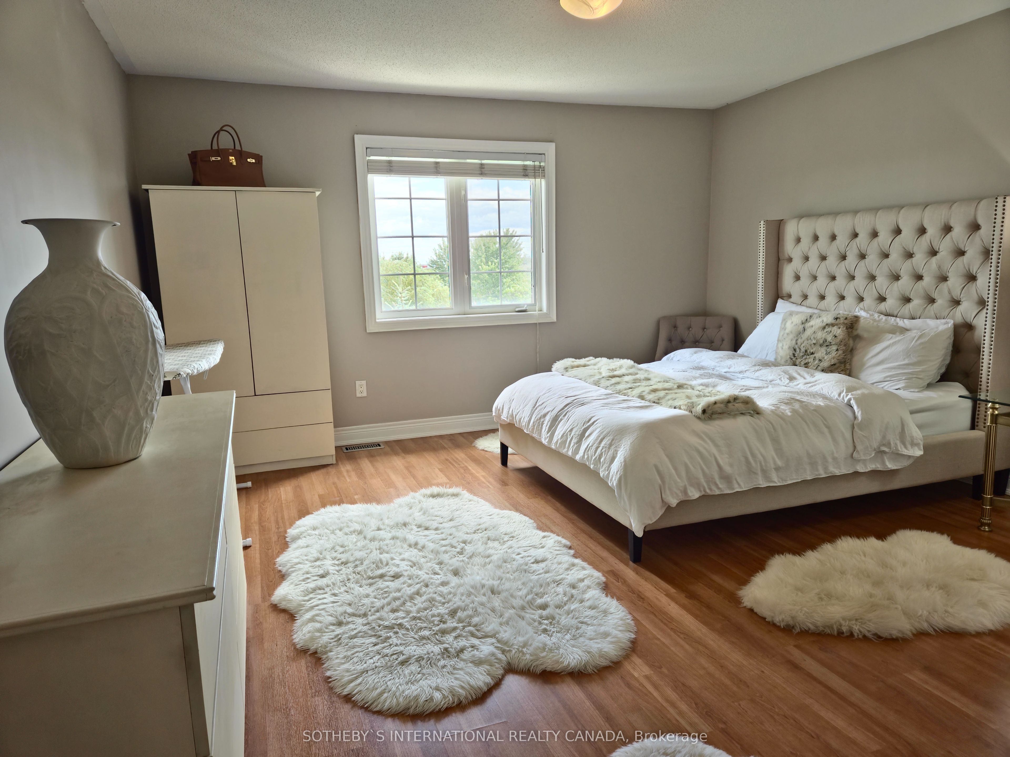 22 Prada Court