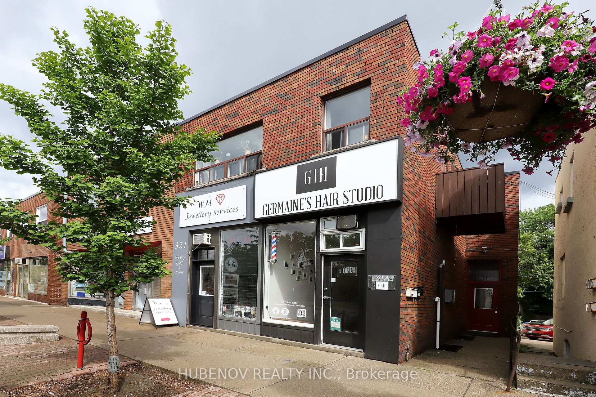 321 Lakeshore Road E