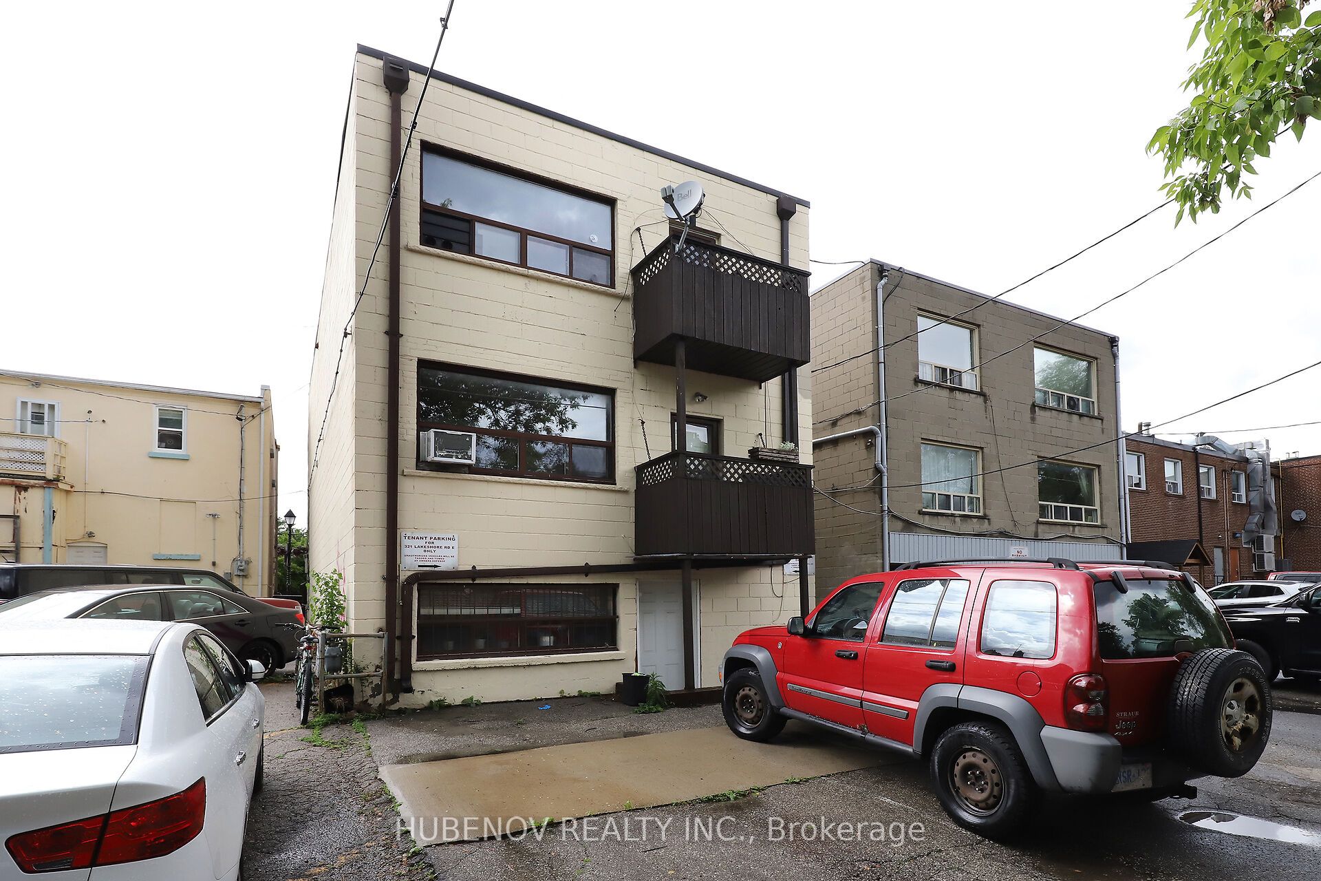 321 Lakeshore Road E