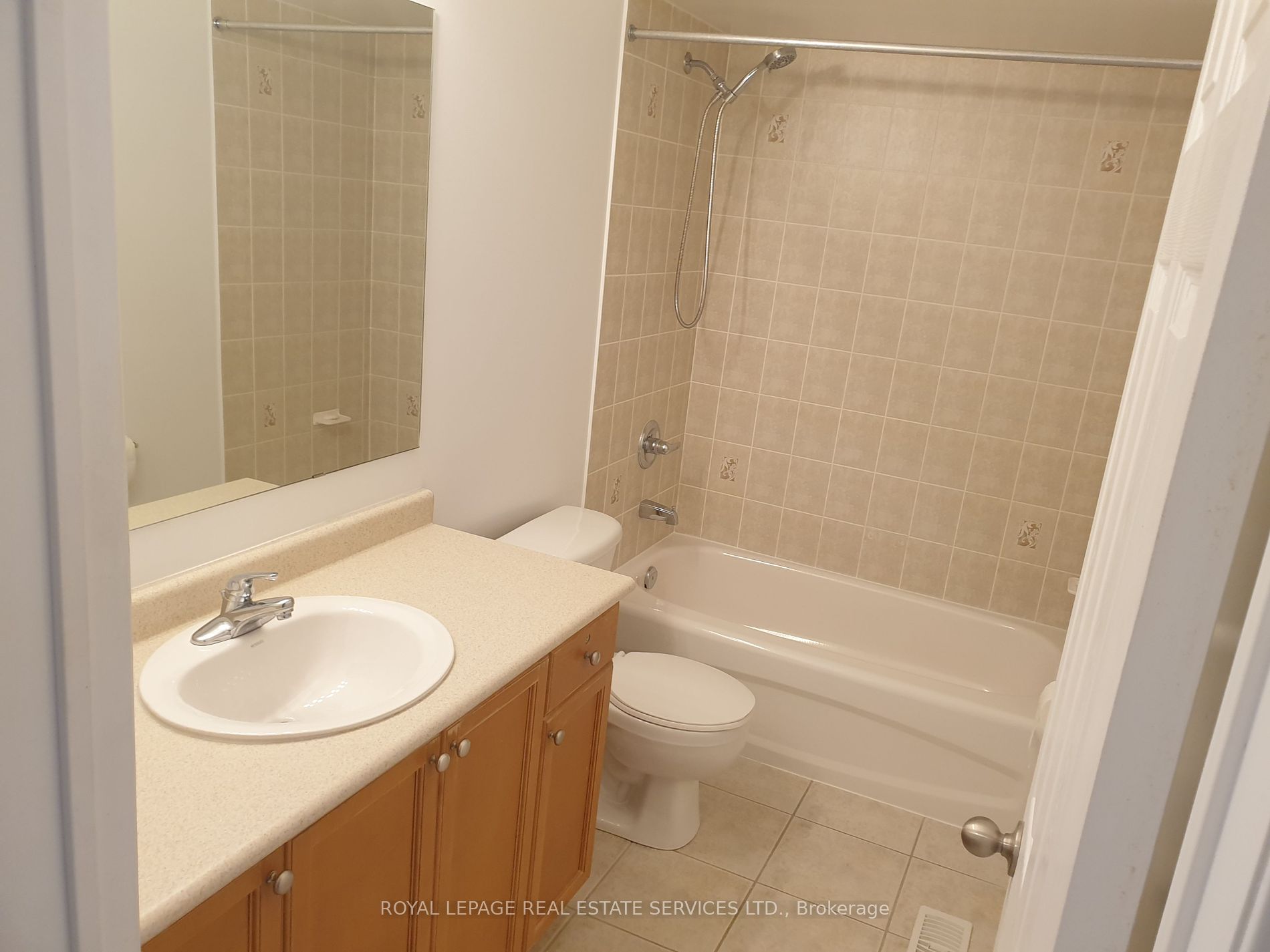5255 Palmetto Place, #152