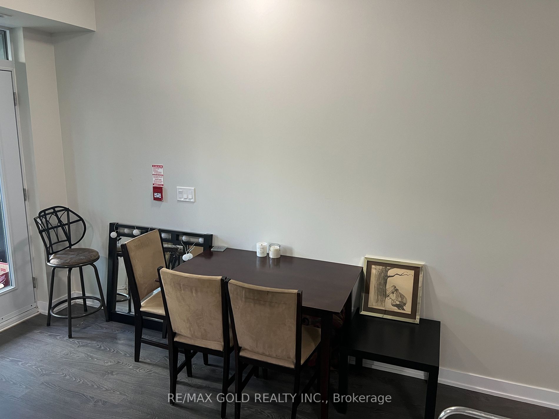 251 Manitoba Street, #109