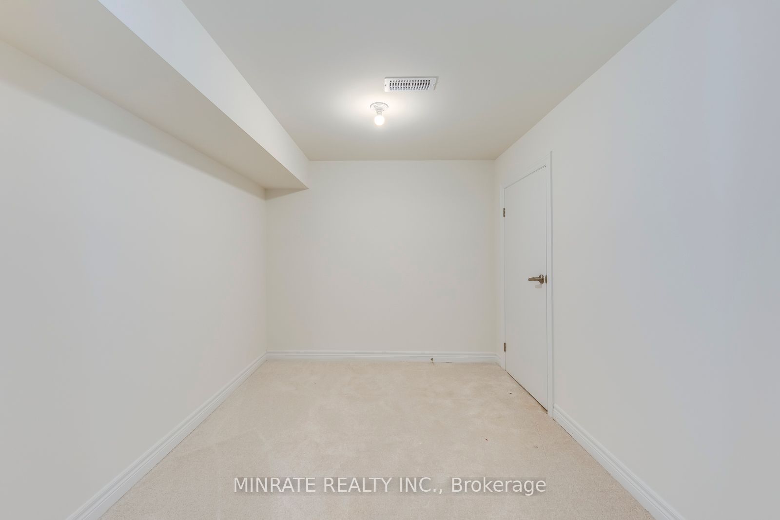 3916 Leonardo Street
