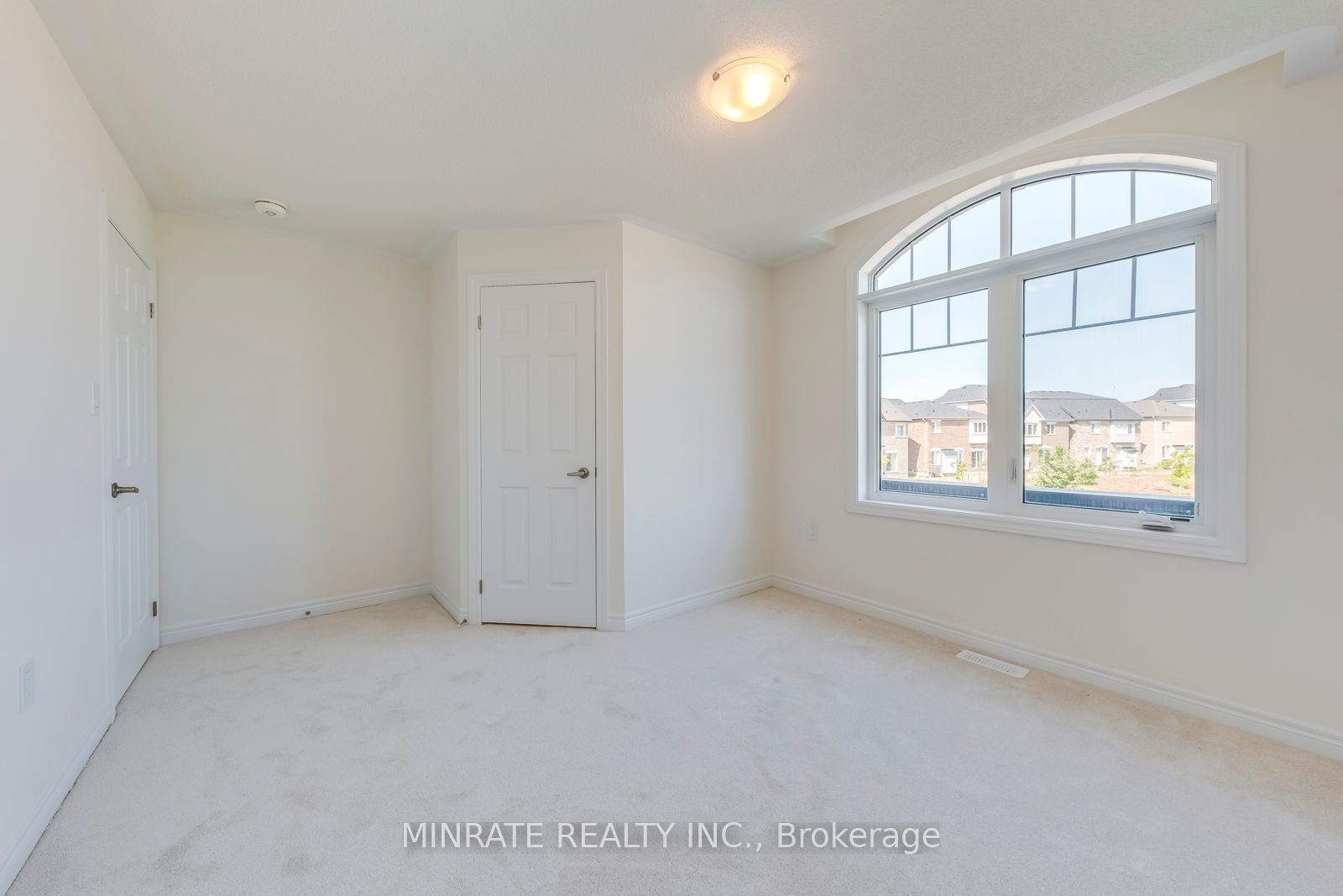 3916 Leonardo Street