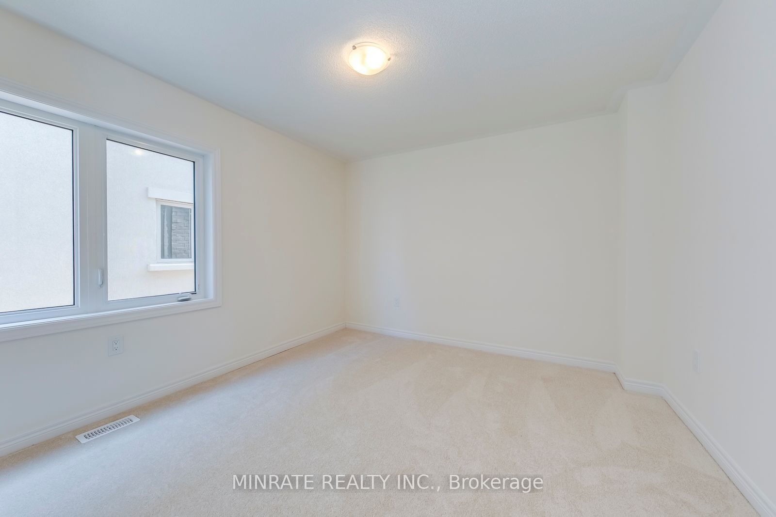 3916 Leonardo Street