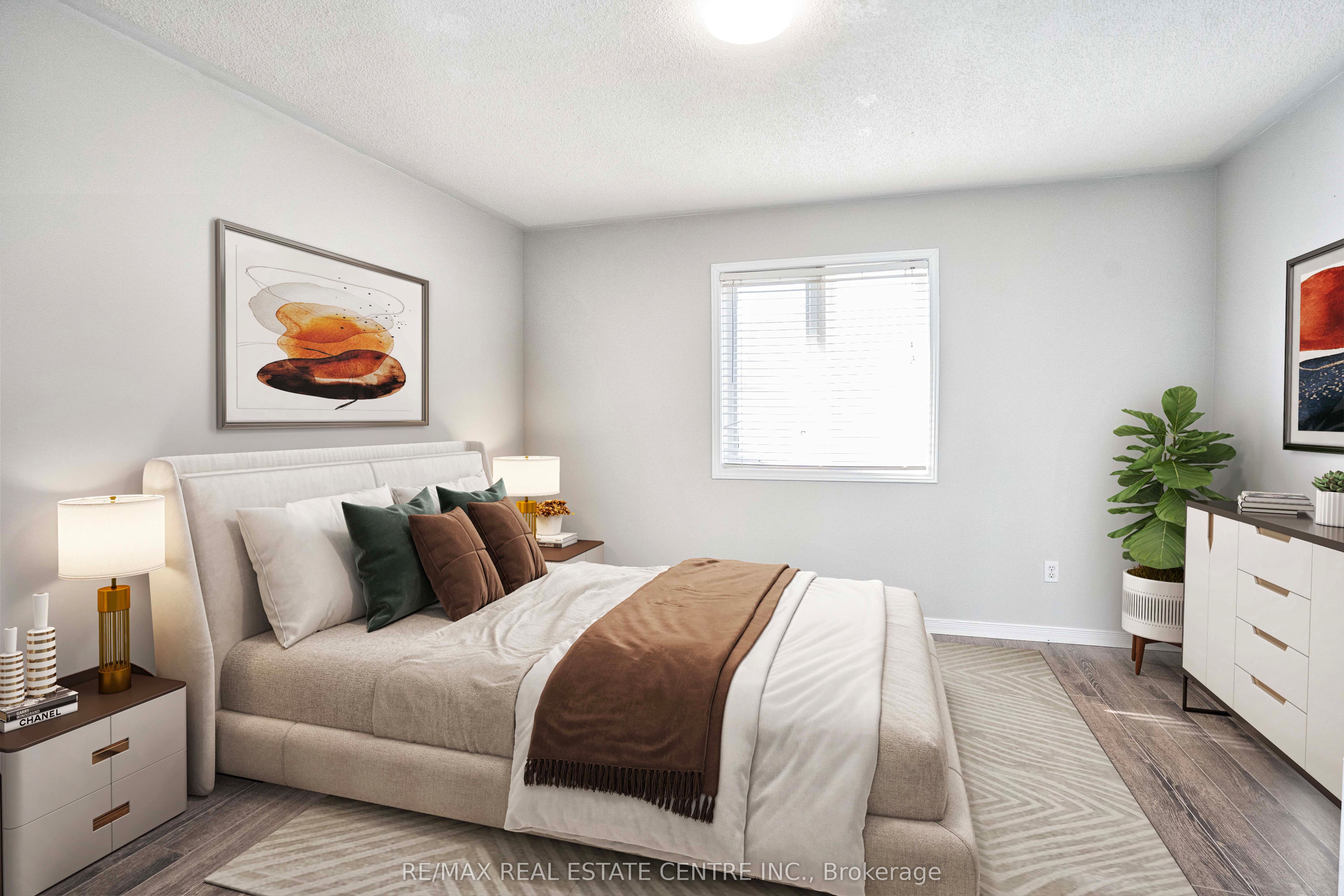 435 Hensall Circle, #176