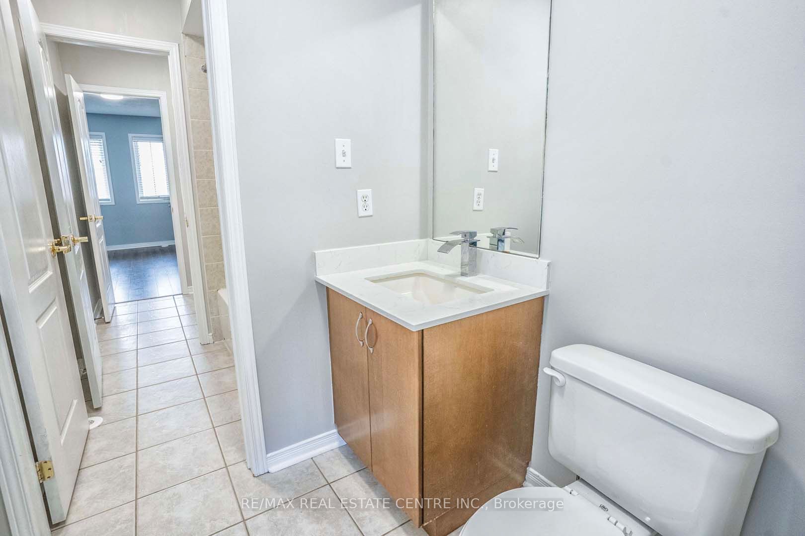 435 Hensall Circle, #176