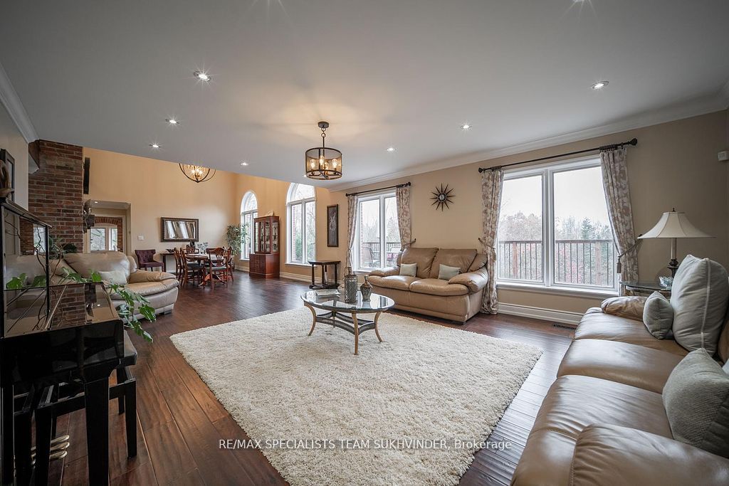 21 Southridge Trail
