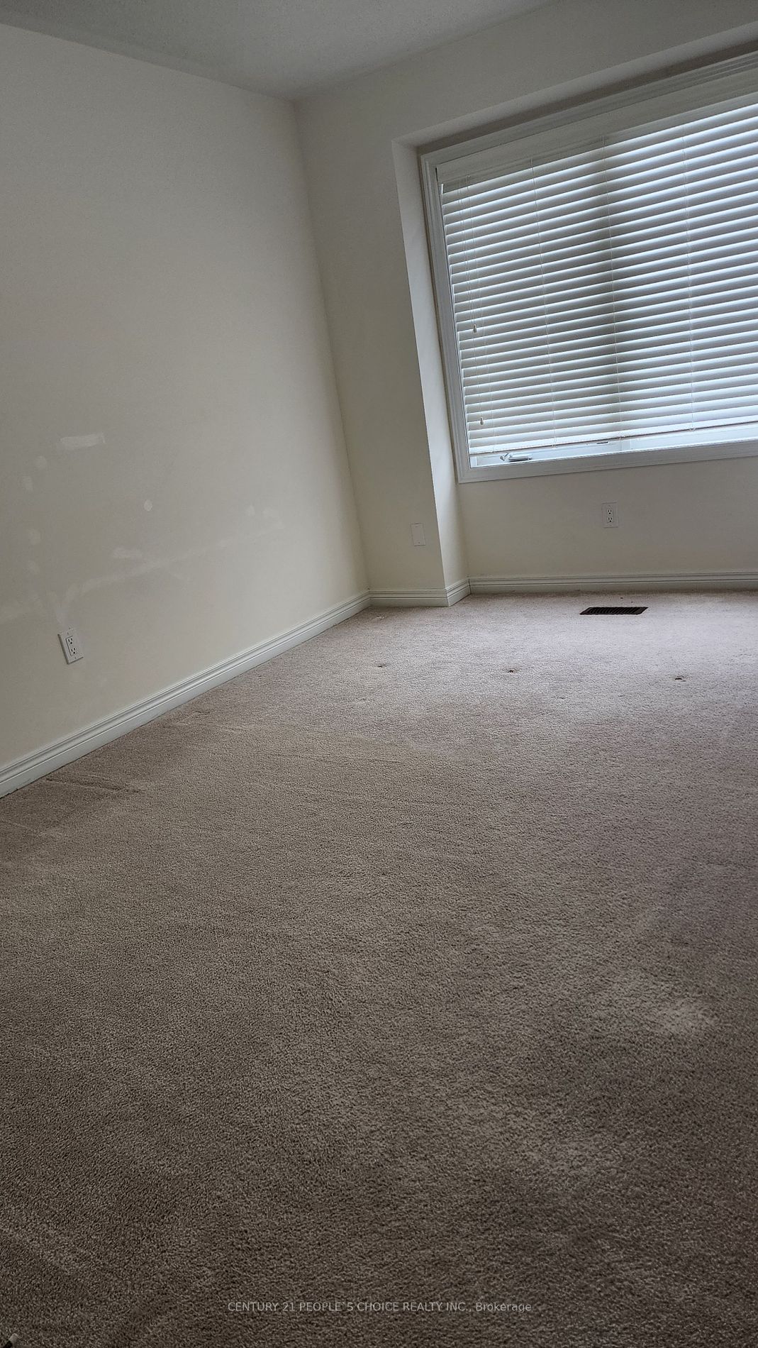 160 Sky Harbour Drive