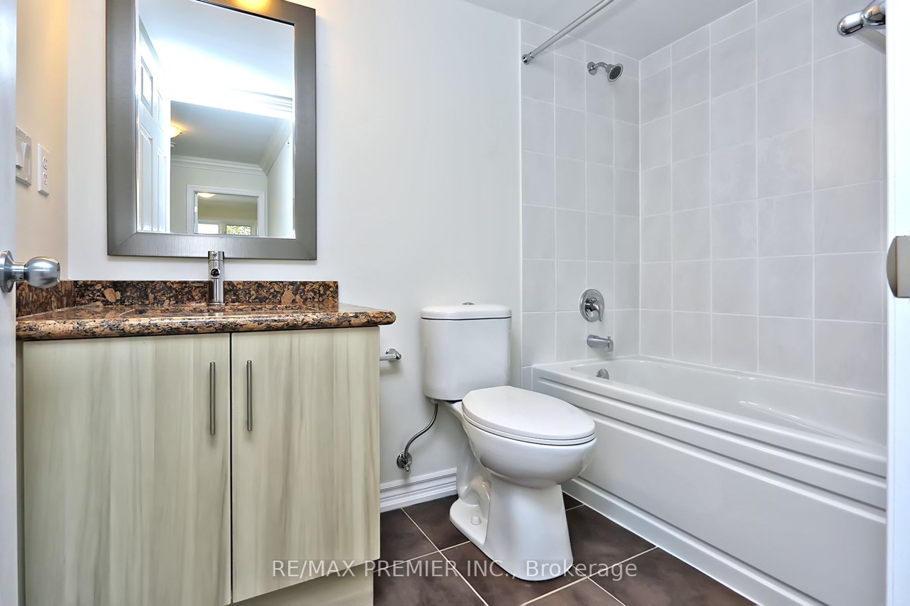 50 Carnation Avenue #147