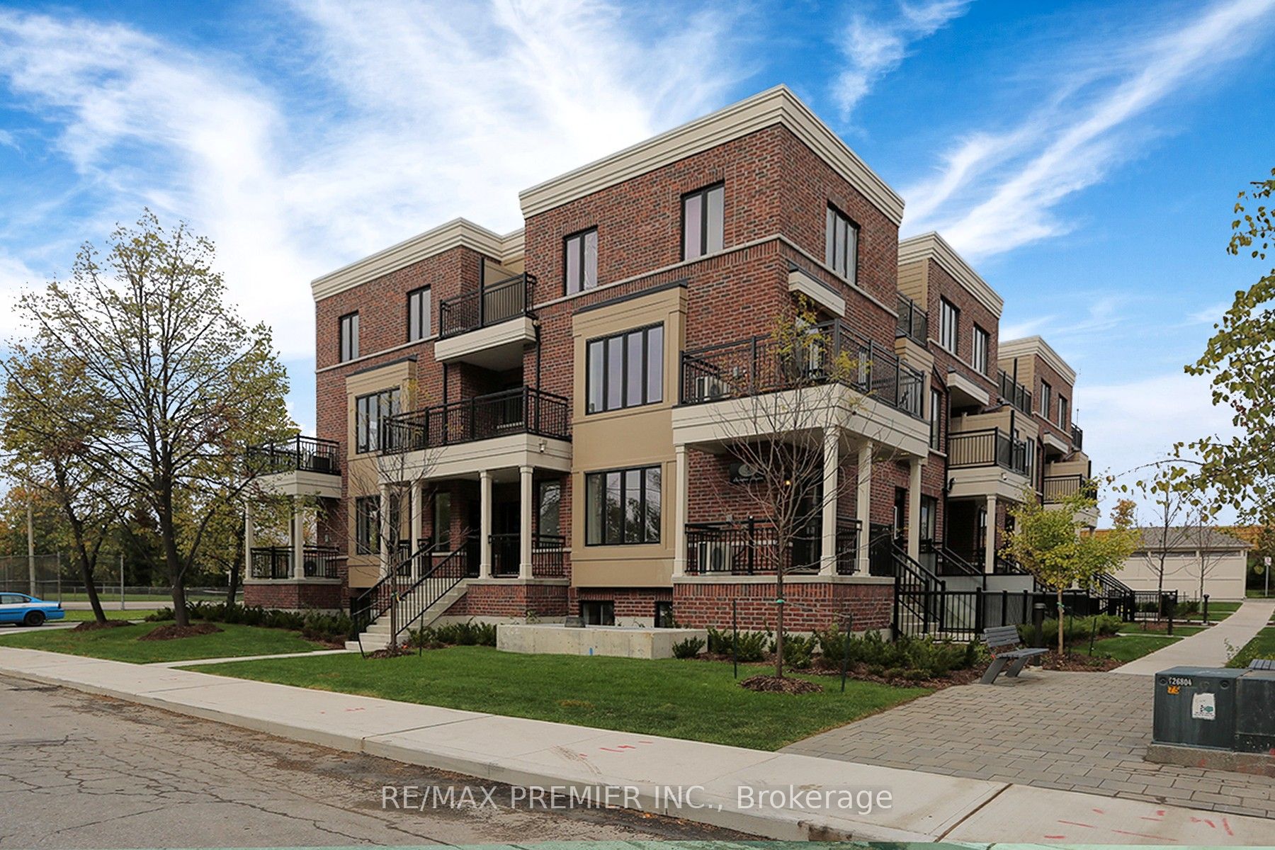50 Carnation Avenue #147