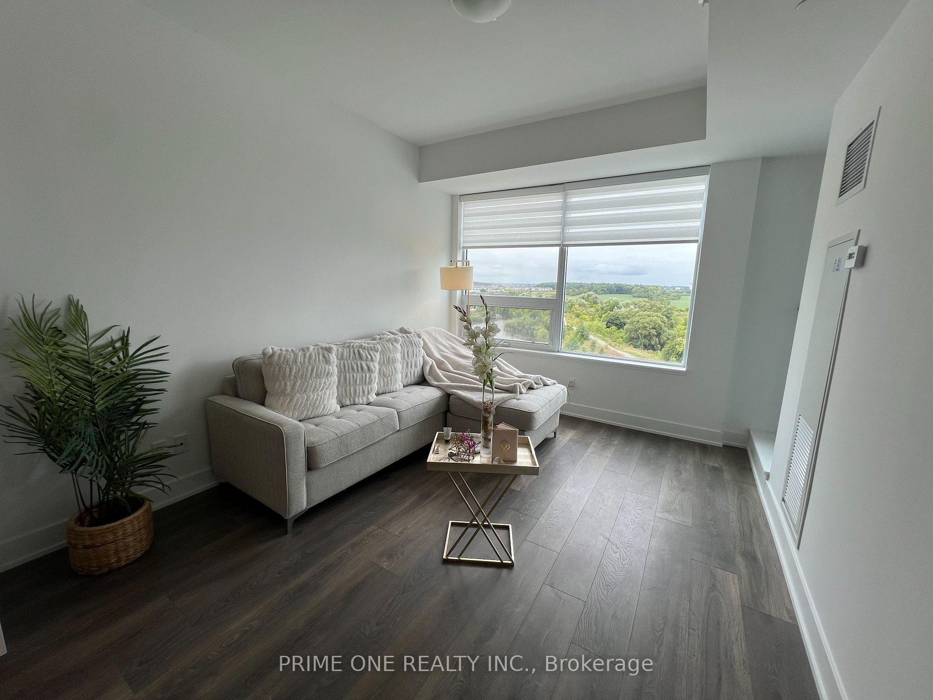 2489 Taunton Road, #614
