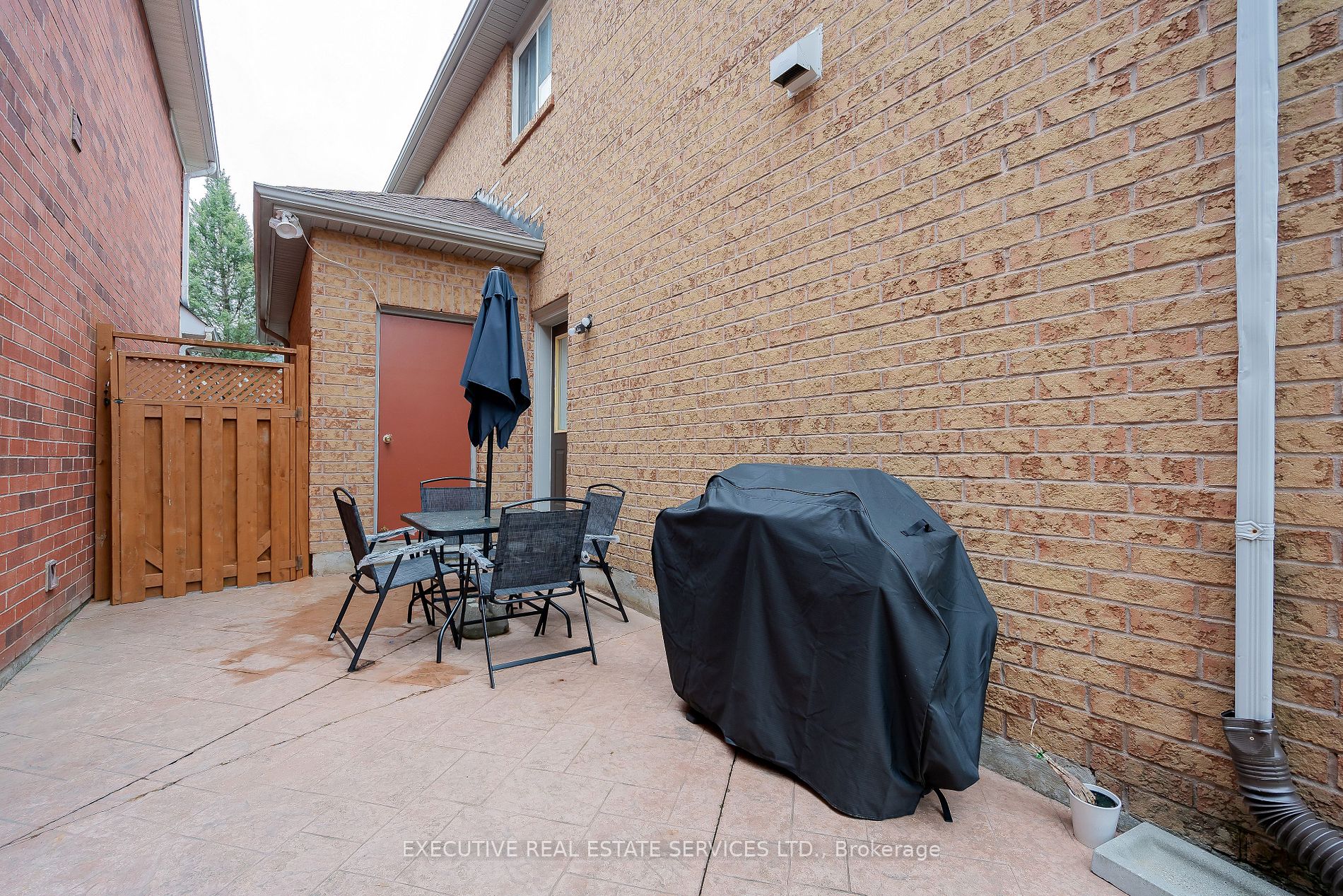 11 Briardale Road