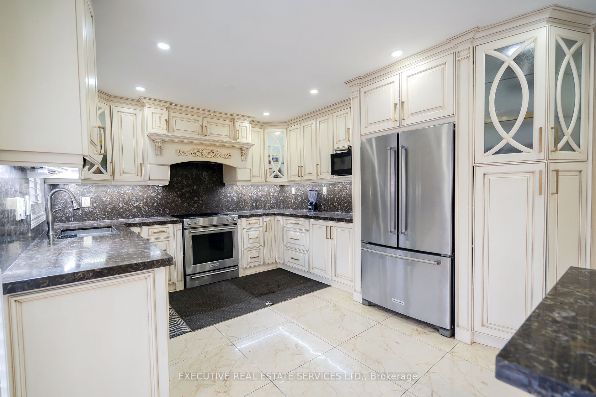 11 Briardale Road