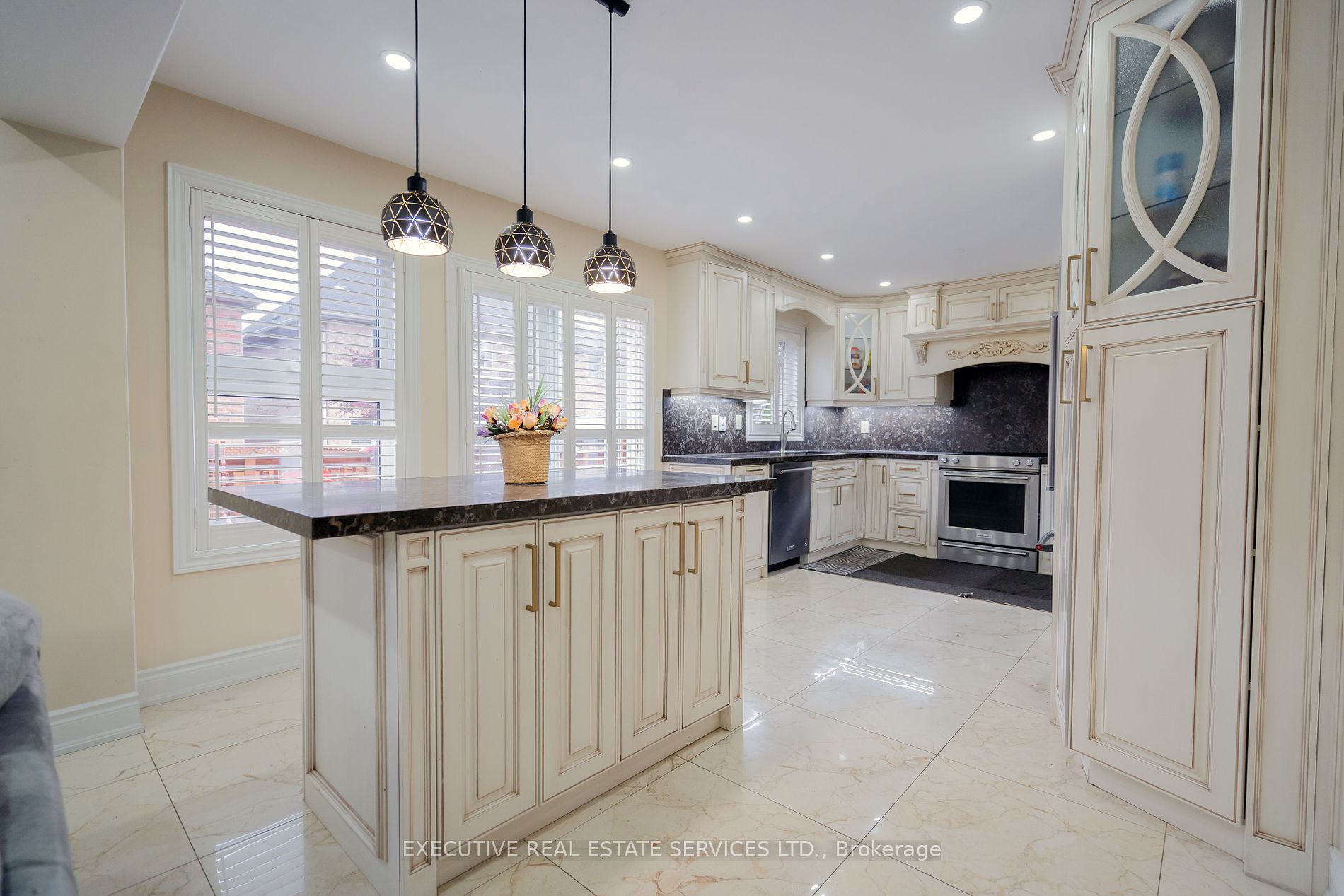 11 Briardale Road