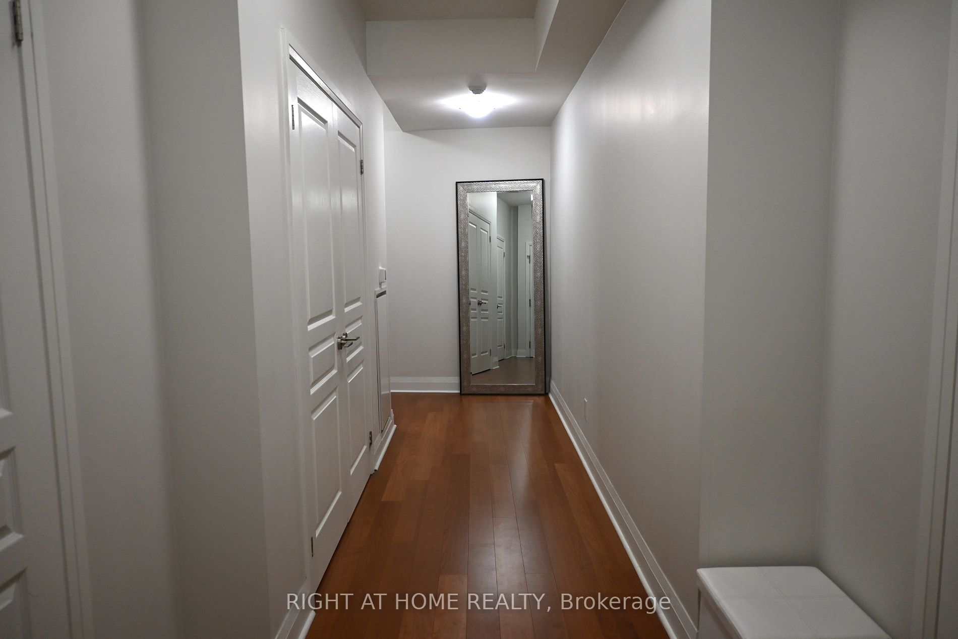 1 Hurontario Street #315