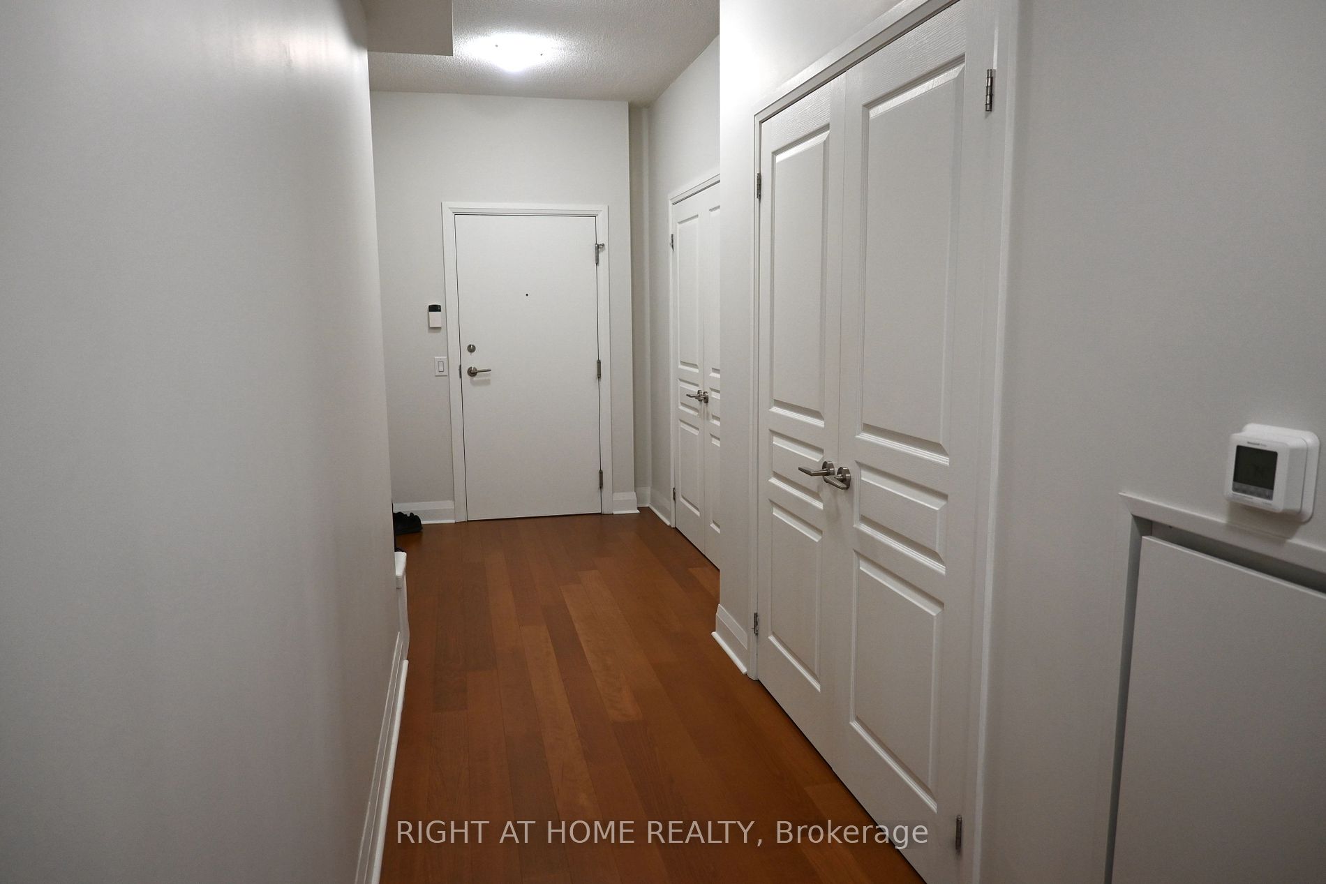 1 Hurontario Street #315