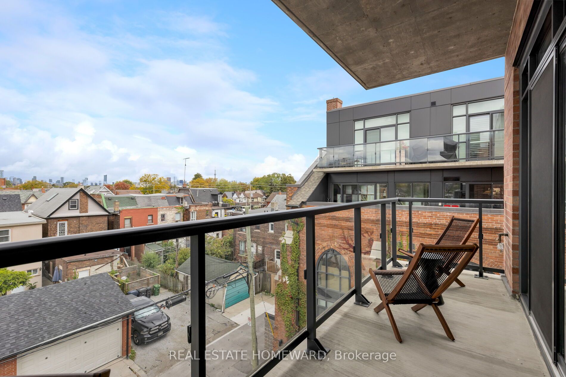 245 Perth Avenue #304