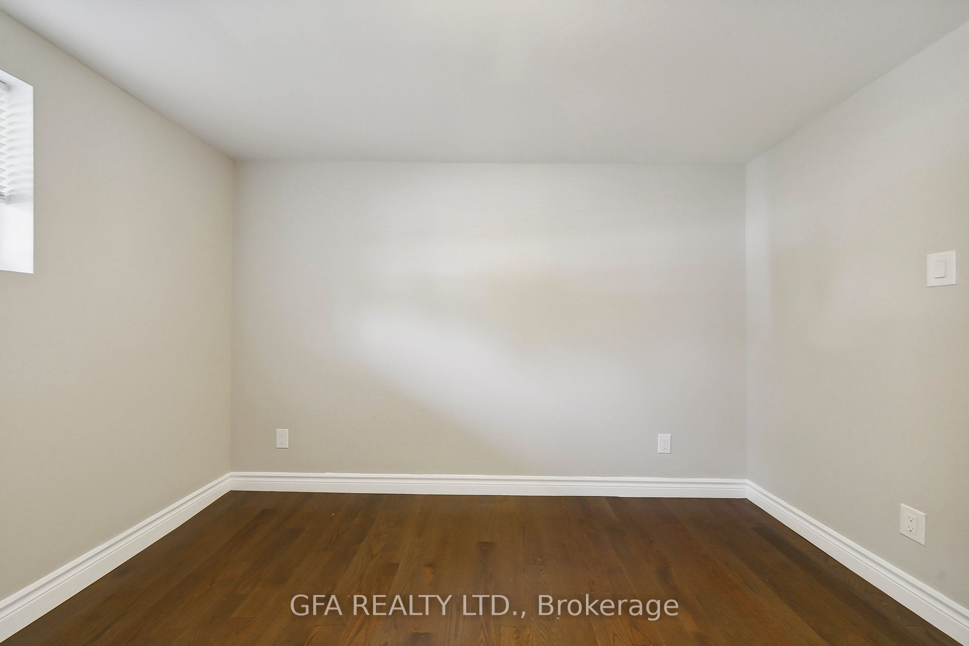 2424 Yolanda Drive
