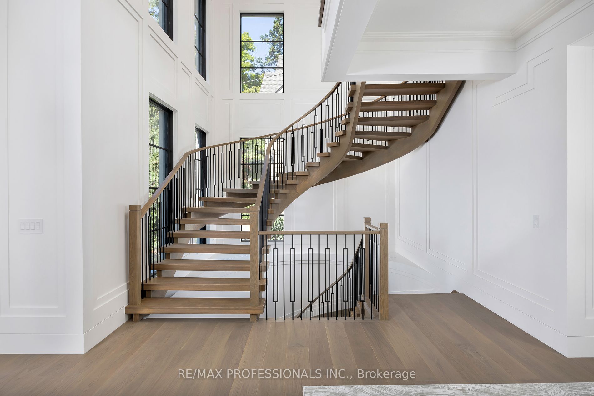 15 Edenbrook Hill