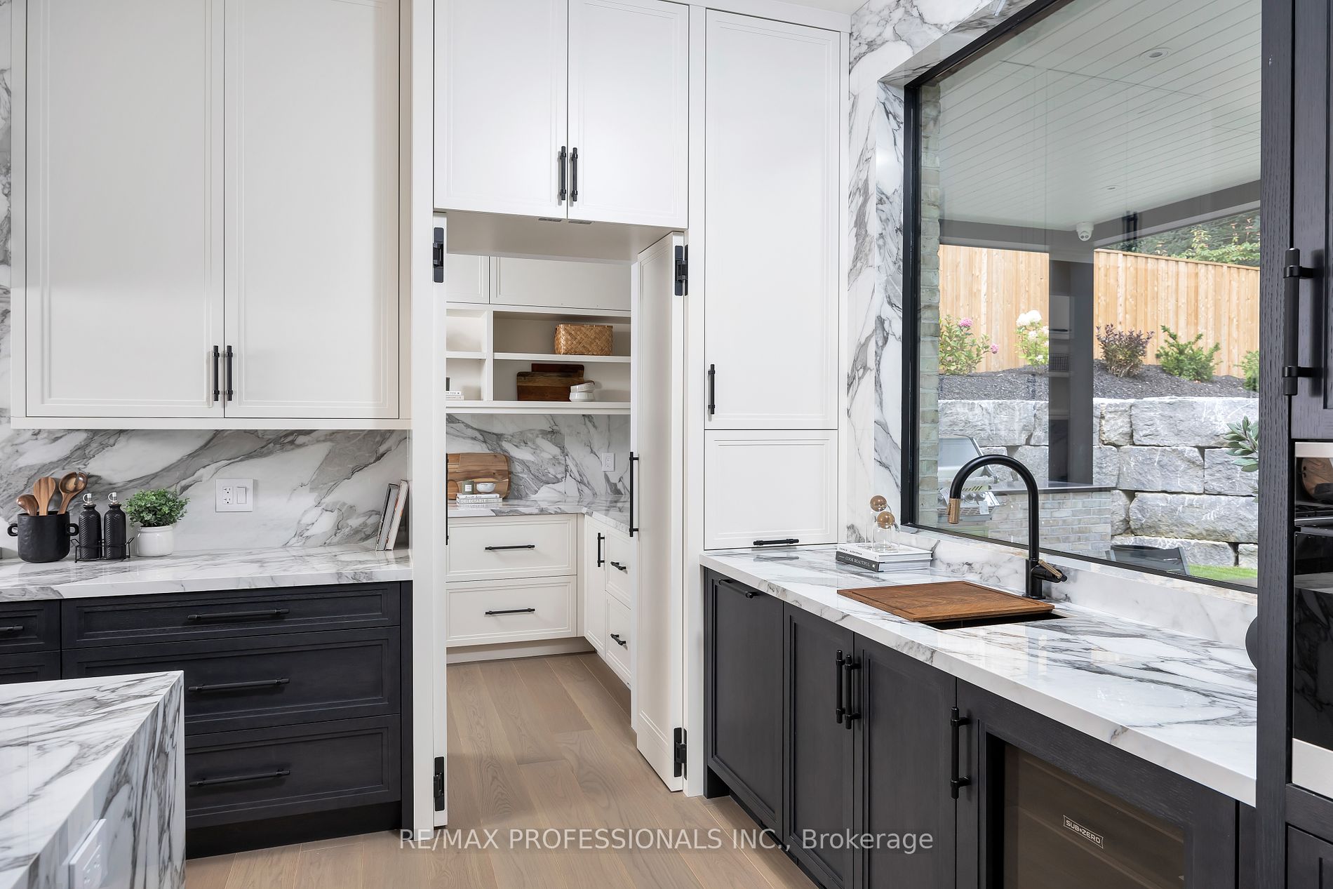 15 Edenbrook Hill