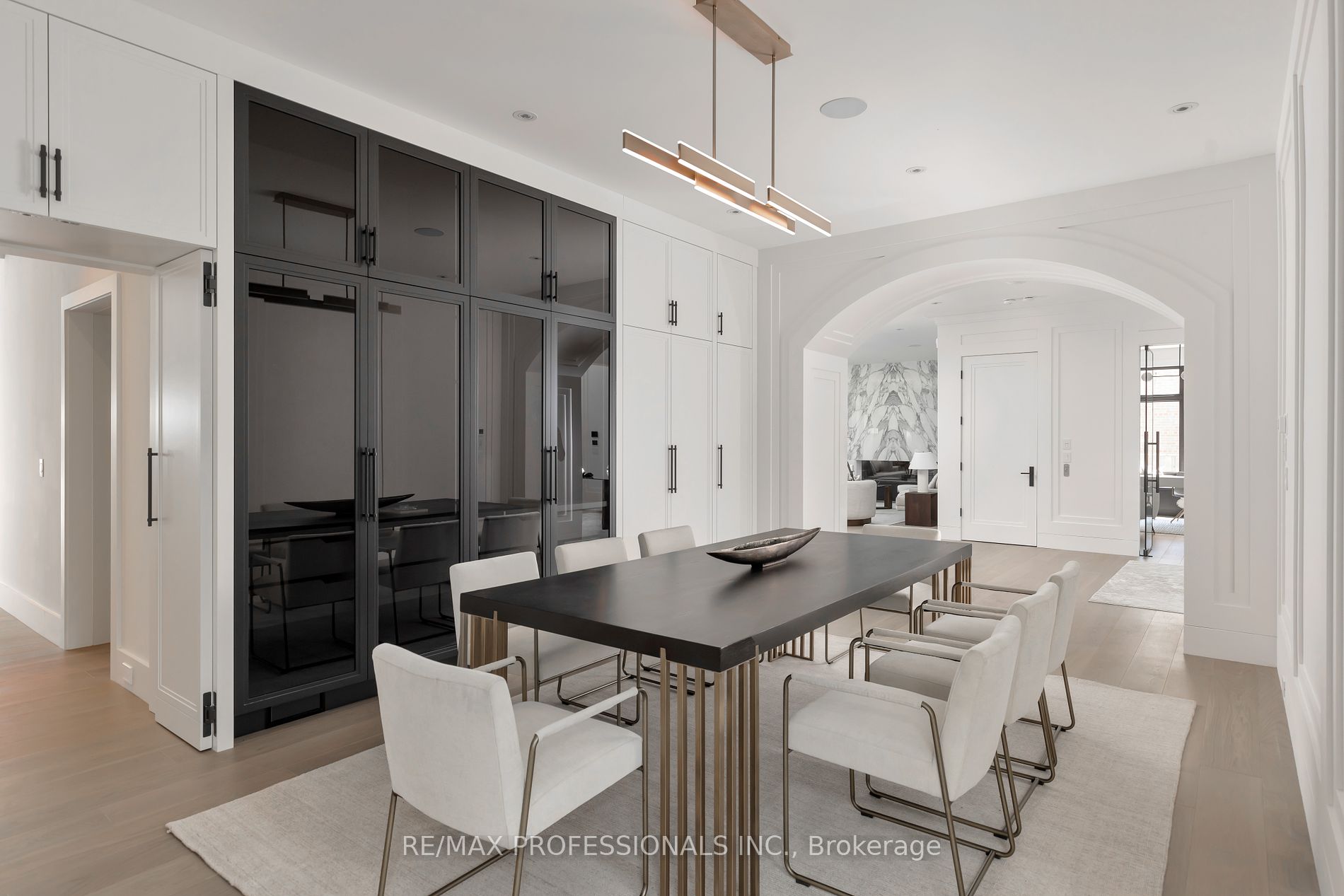 15 Edenbrook Hill