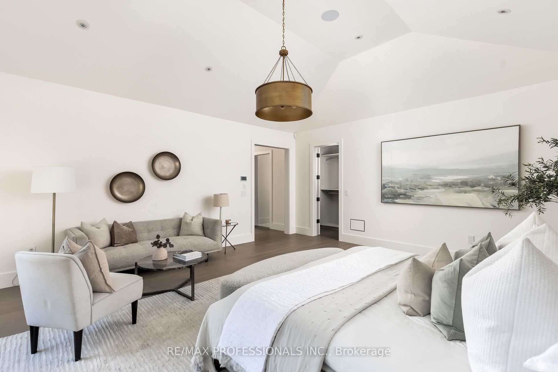 15 Edenbrook Hill