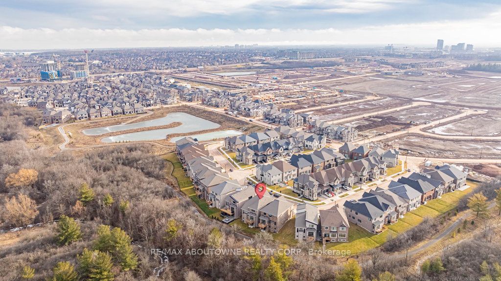 1456 Ford Strathy Crescent